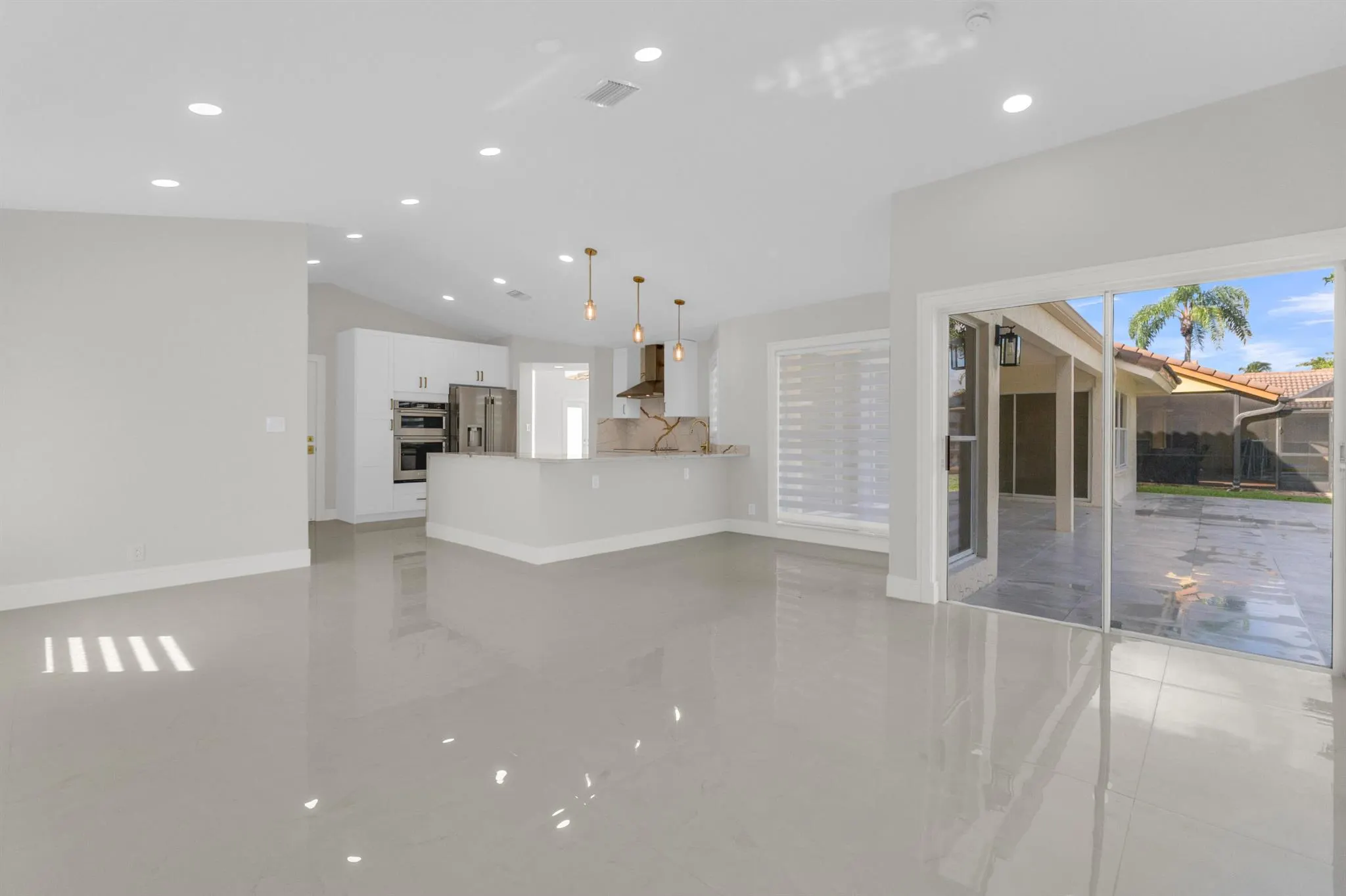 9645 Carousel Circle N