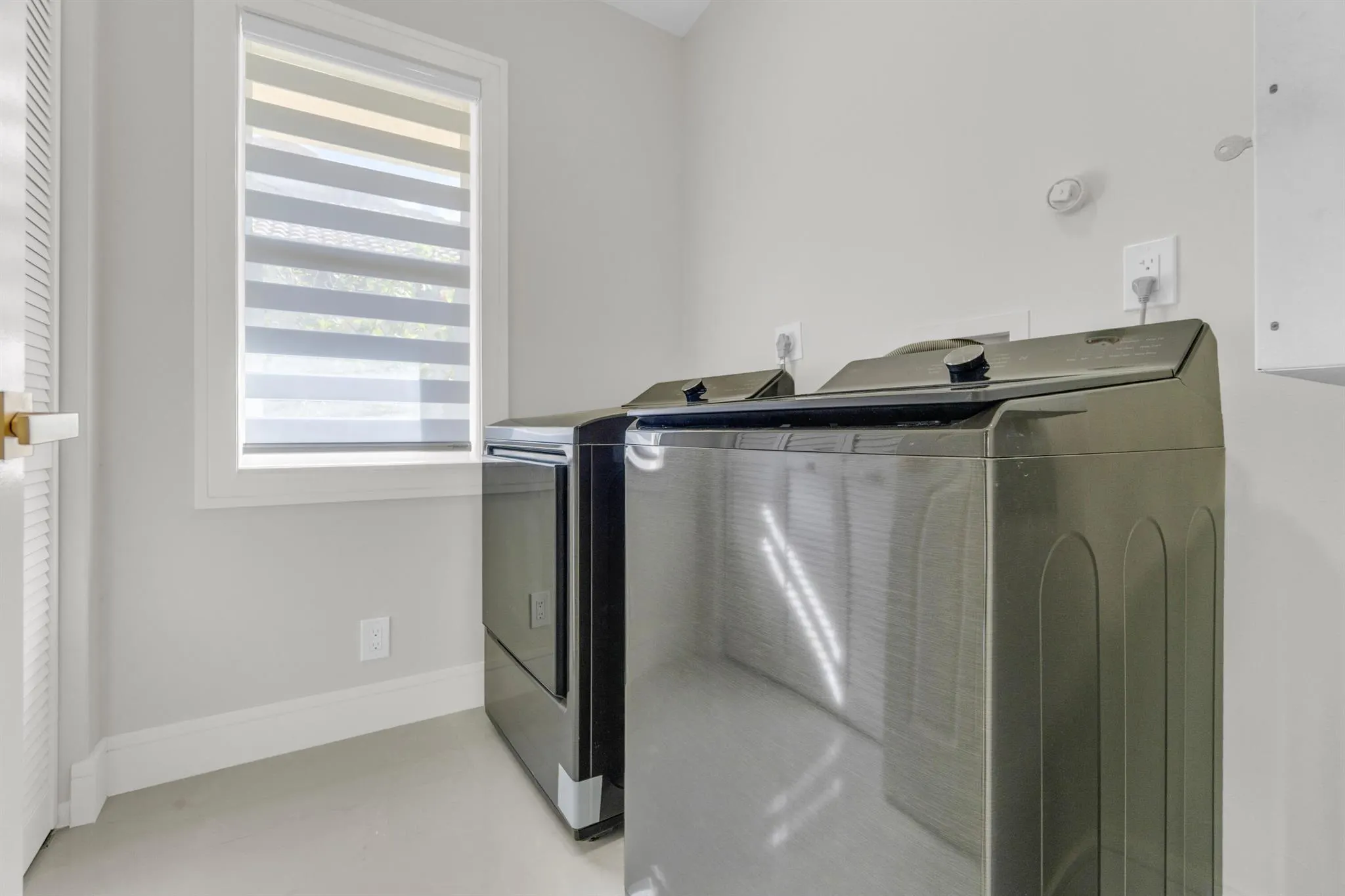 9645 Carousel Circle N