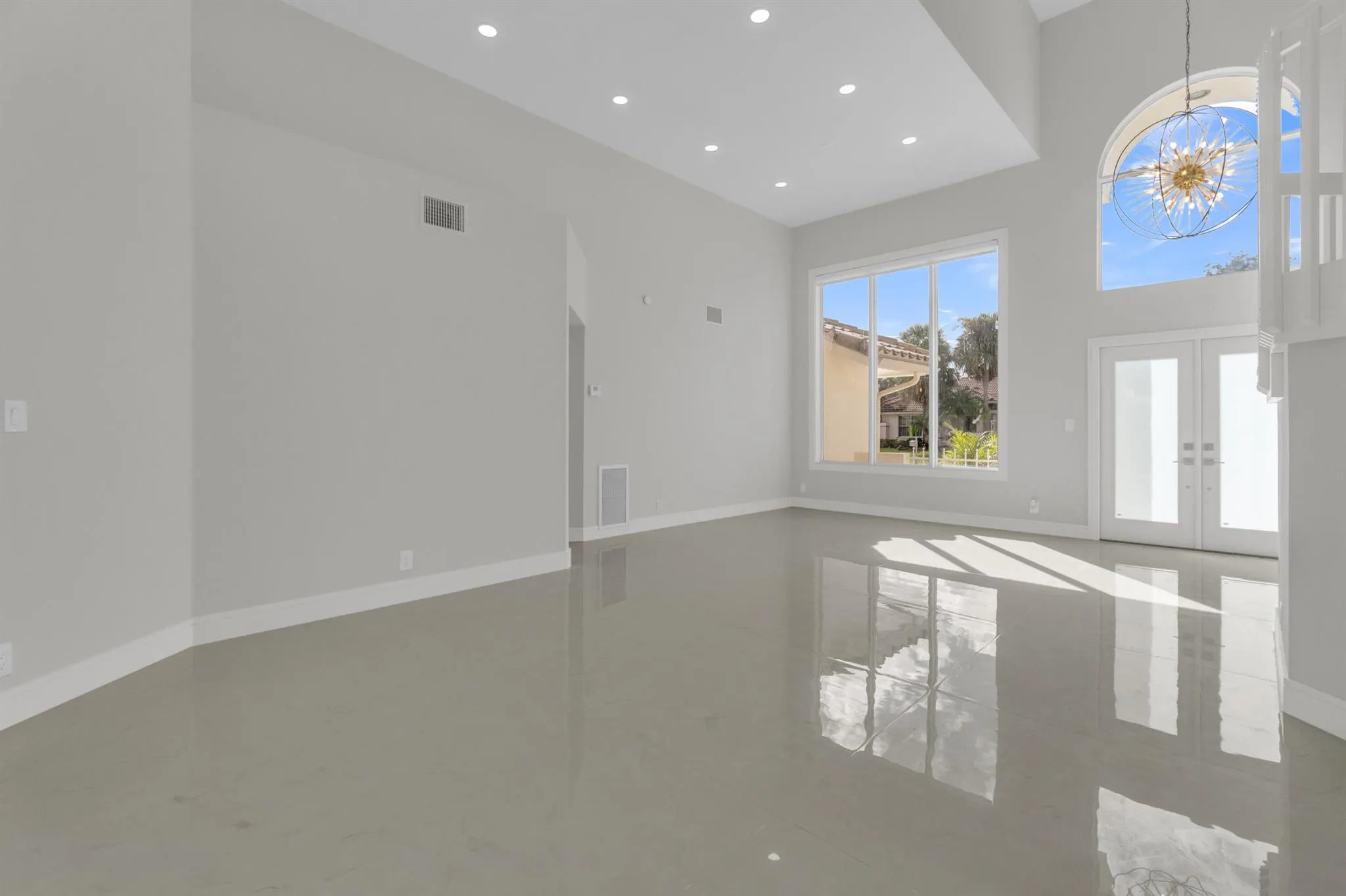 9645 Carousel Circle N