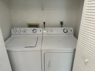 3089 Inglewood Terrace