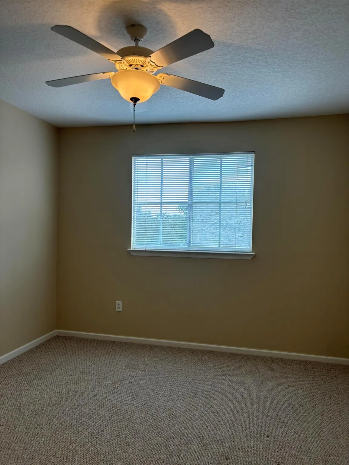 2048 Alta Meadows Lane, #2009