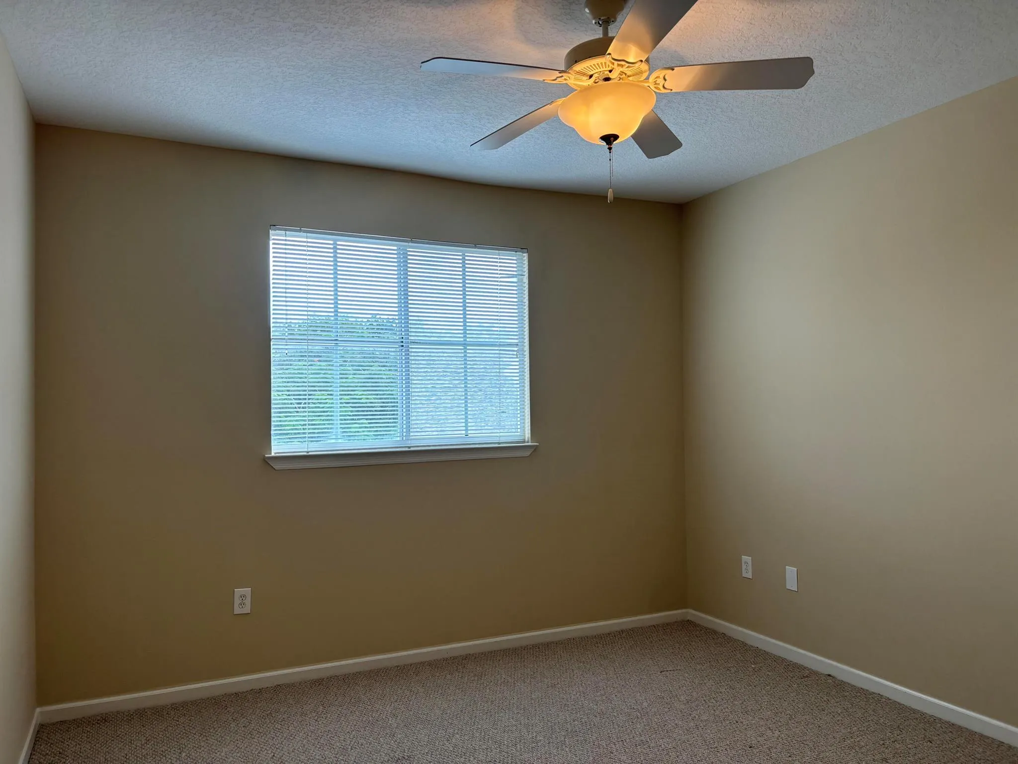 2048 Alta Meadows Lane, #2009