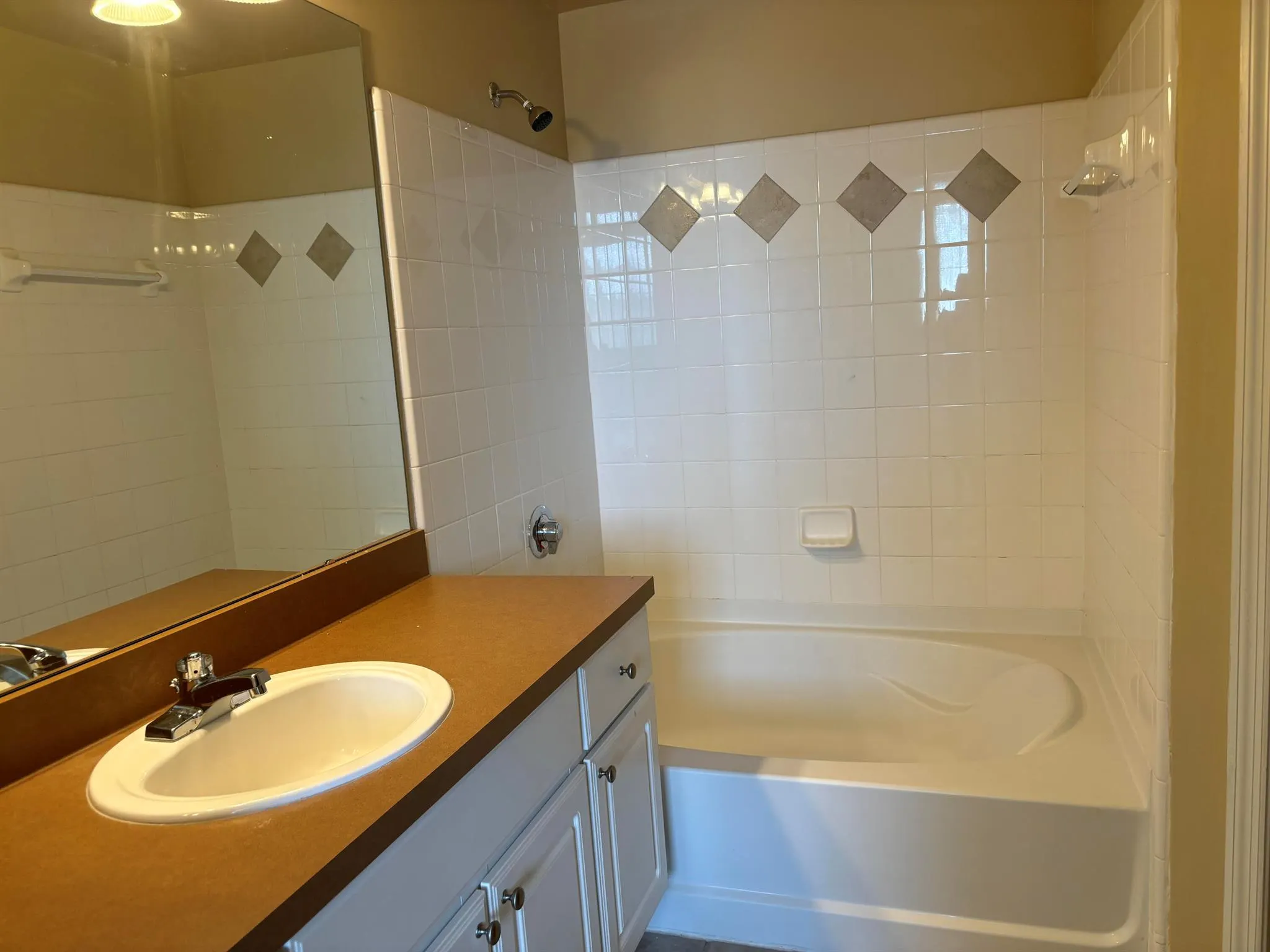 2048 Alta Meadows Lane, #2009