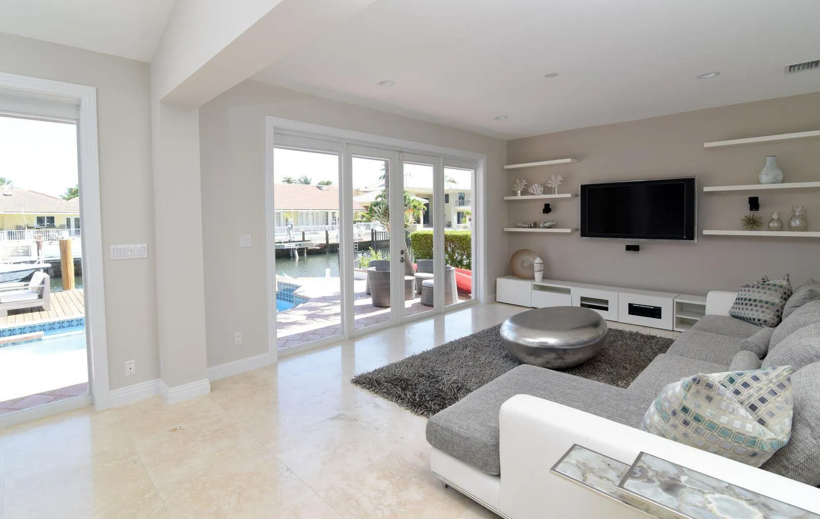 511 Golden Harbour Drive