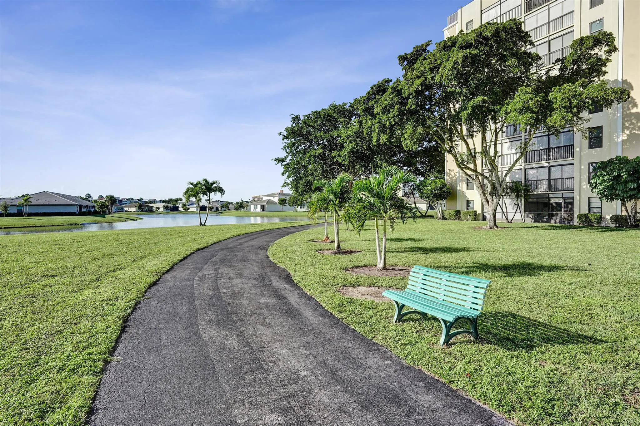 14426 Amberly Lane, #604