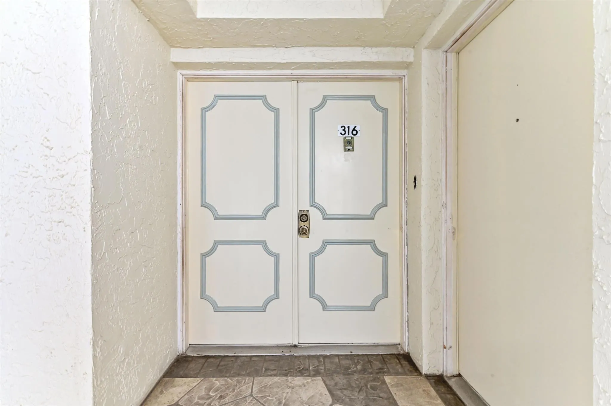 6768 10th Avenue N, #316