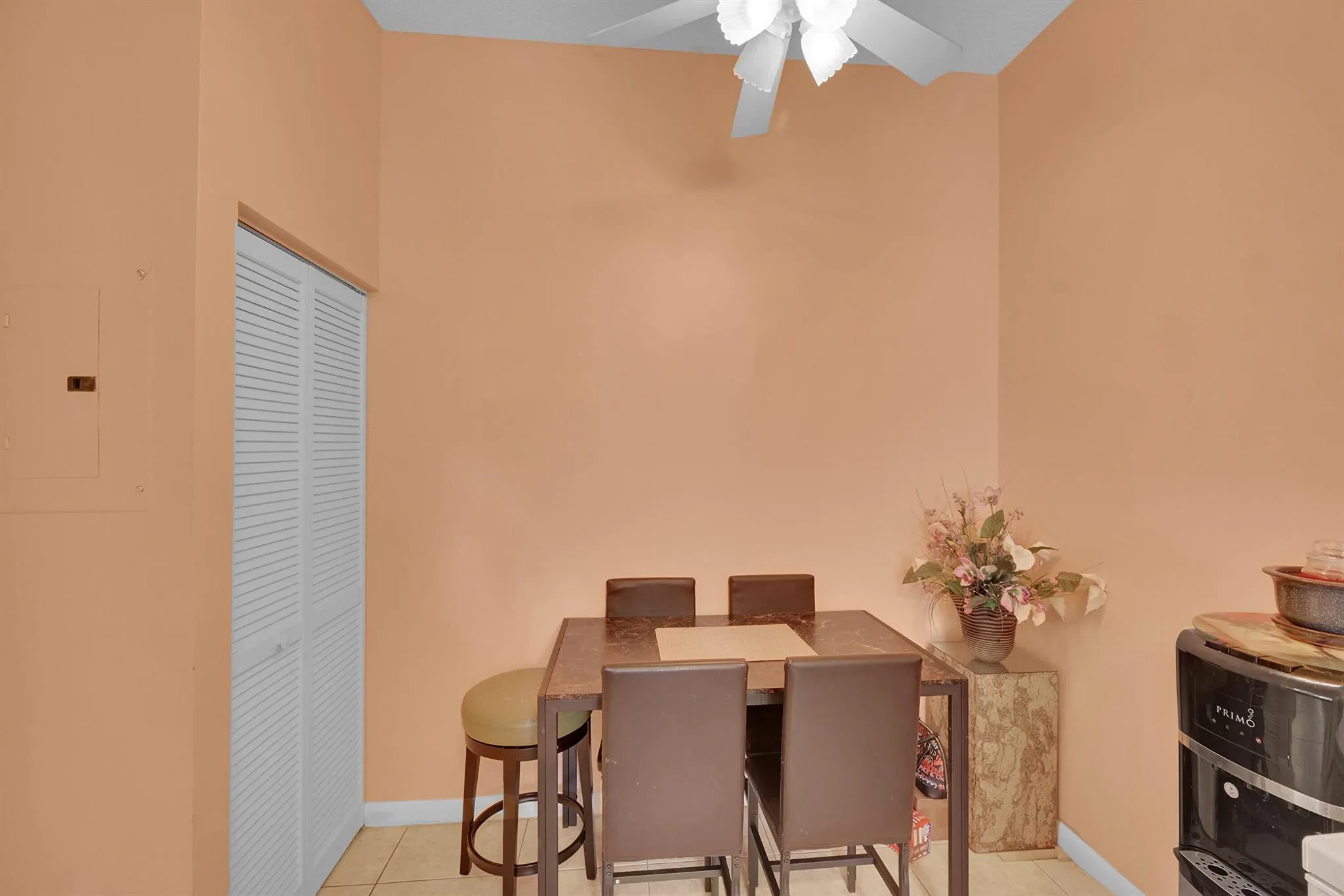 5379 Verona Dr, #H - Corner