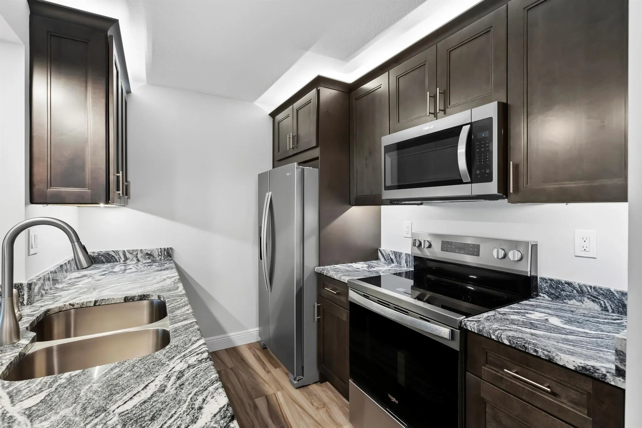 2518 SE Anchorage Cove, #B-1