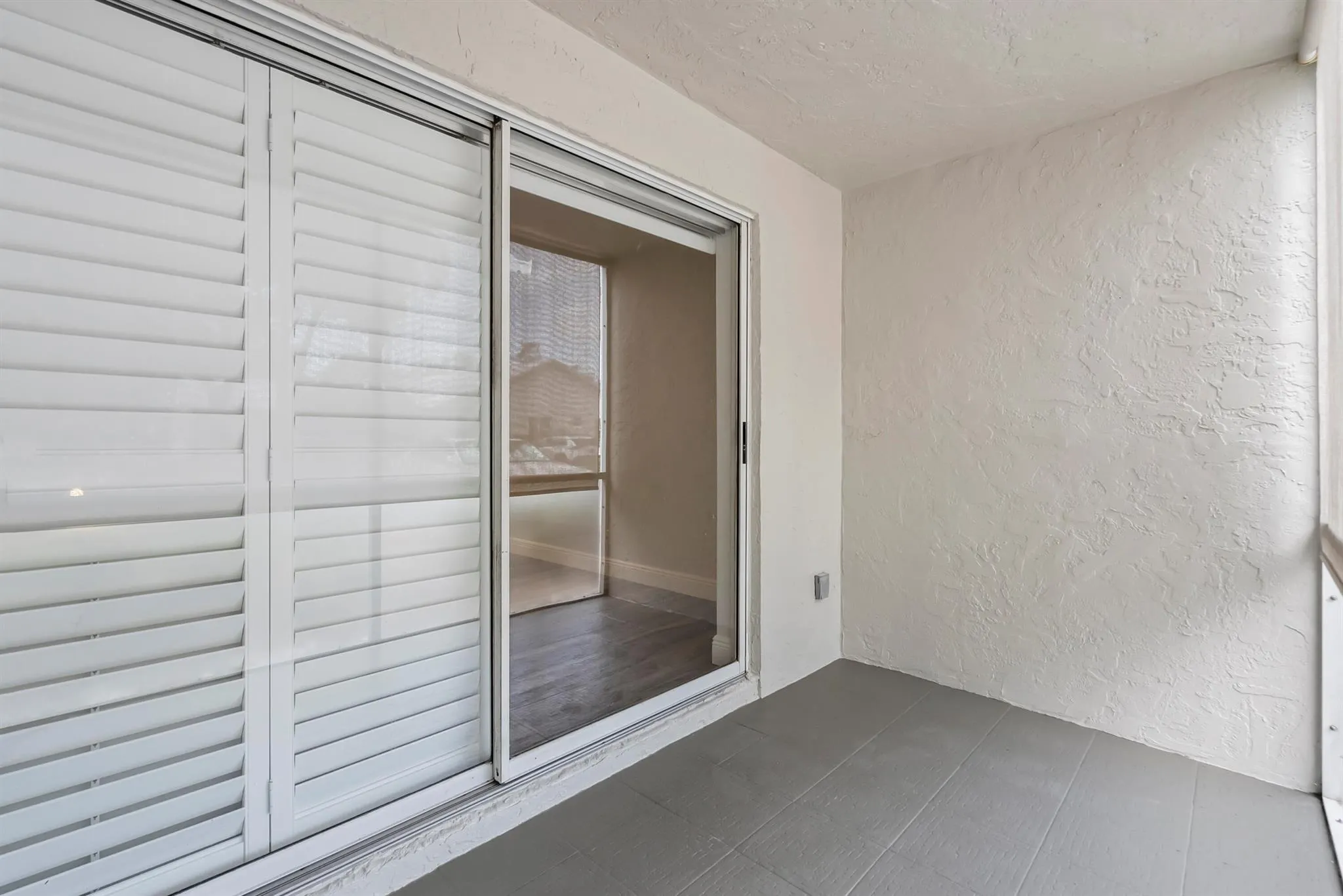 2518 SE Anchorage Cove, #B-1