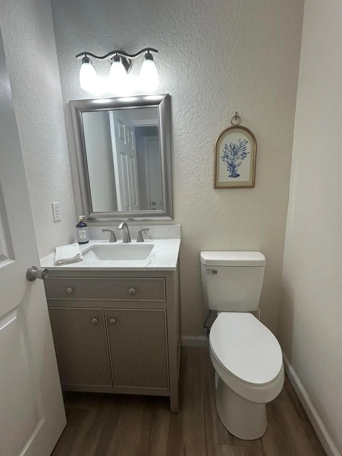 1136 Staghorn Street