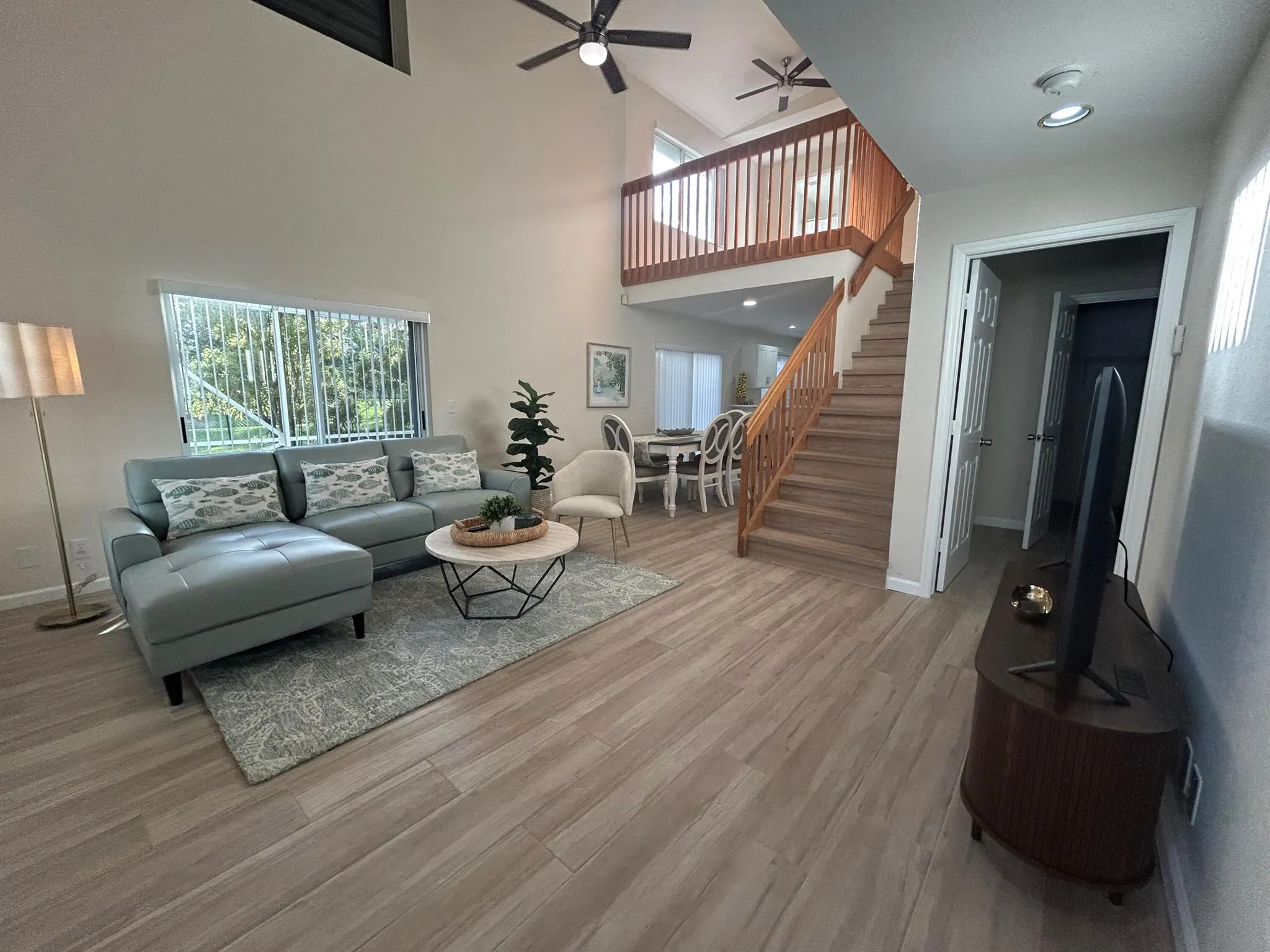 1136 Staghorn Street