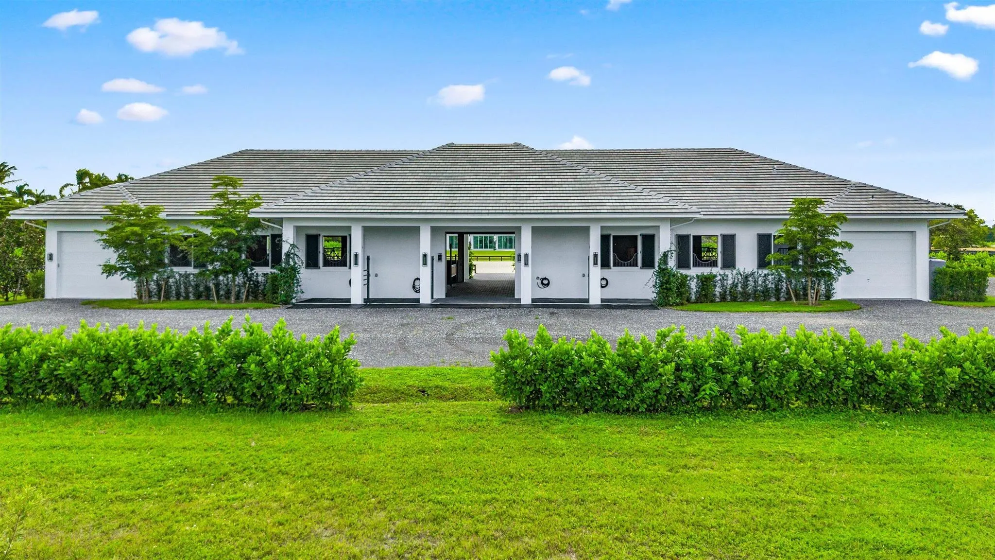 15385 Sunnyland Lane