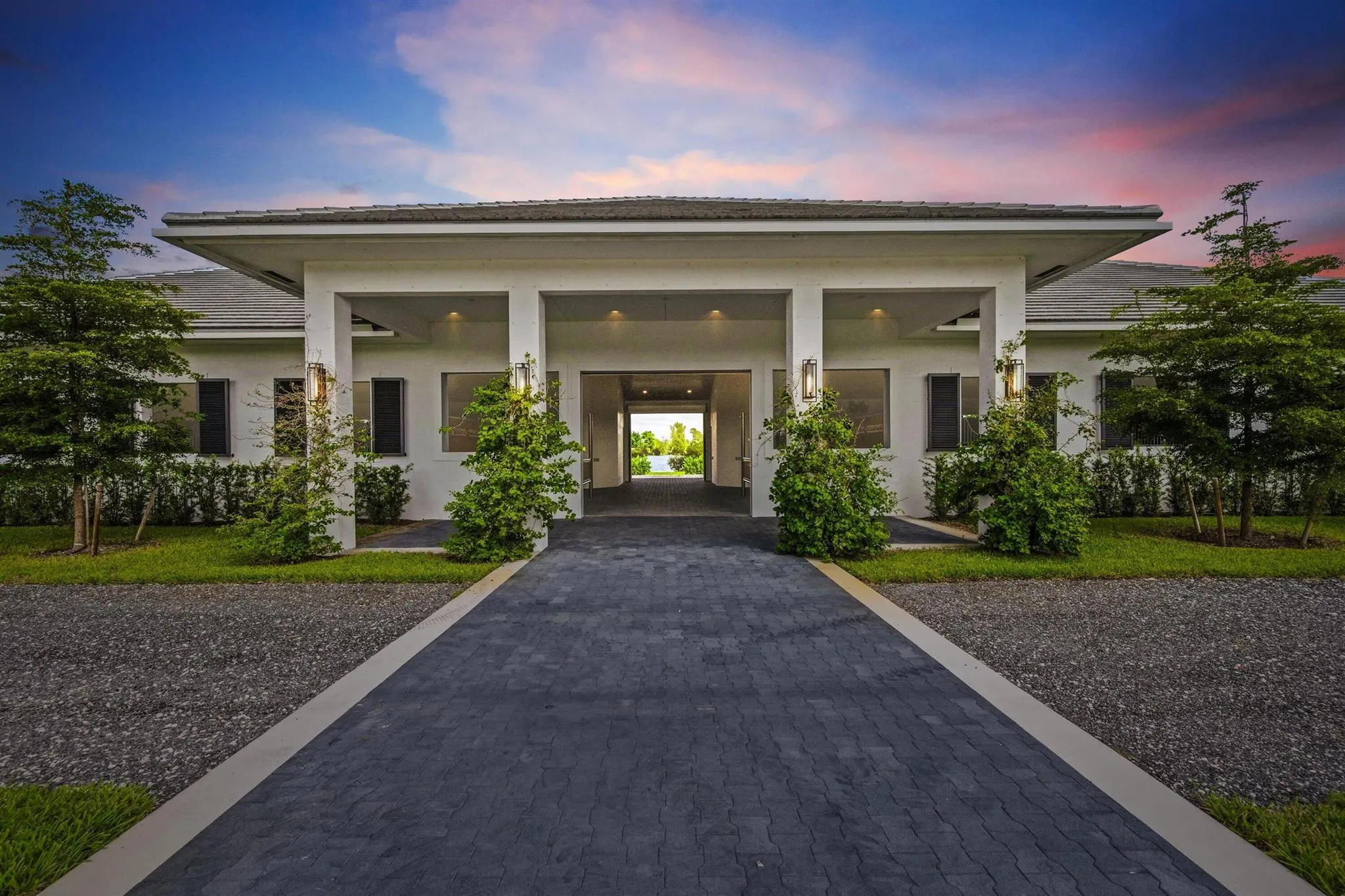 15385 Sunnyland Lane