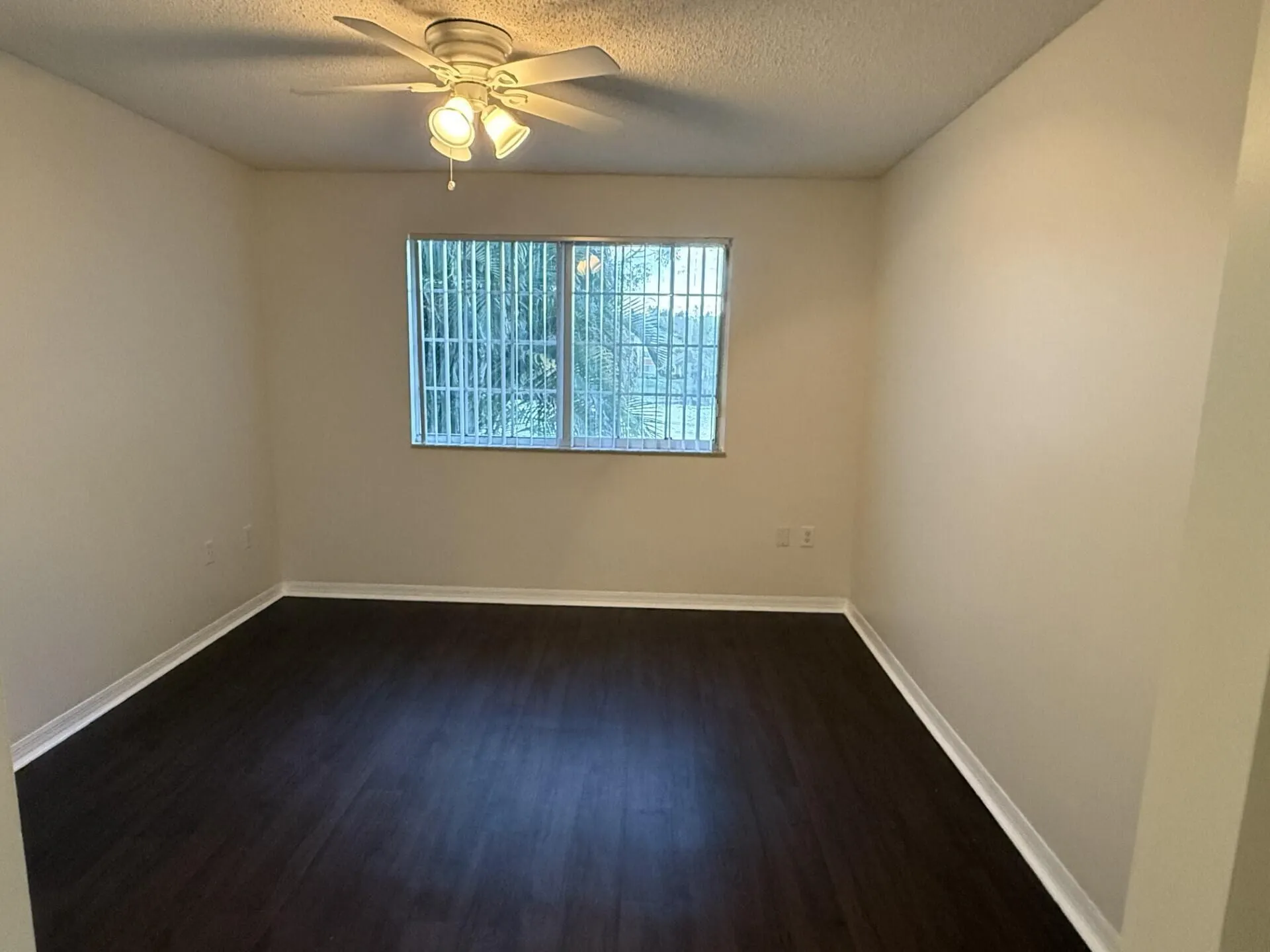 4179 N Haverhill Road, #603