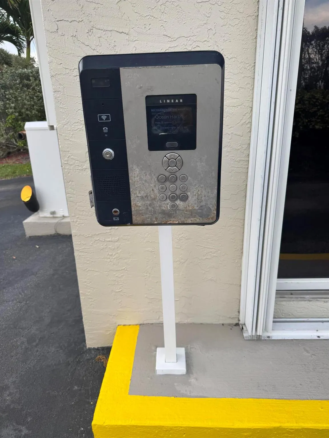 4200 N Hwy A1a, #412