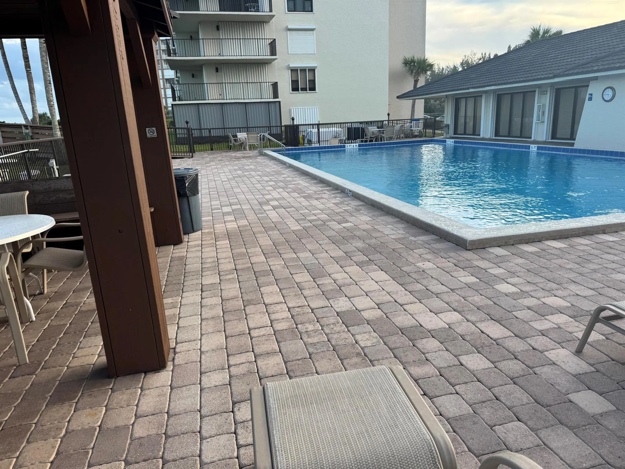 4200 N Hwy A1a, #412