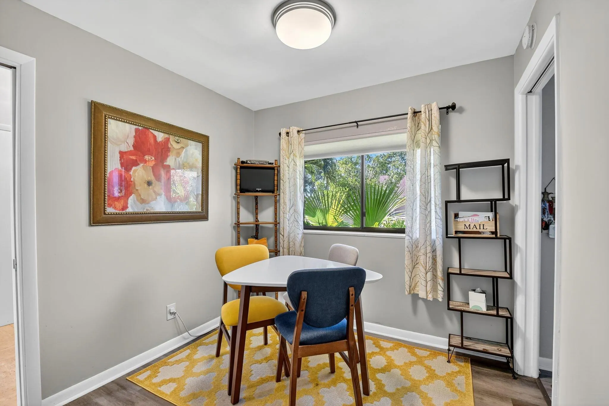 6750 Versailles Court