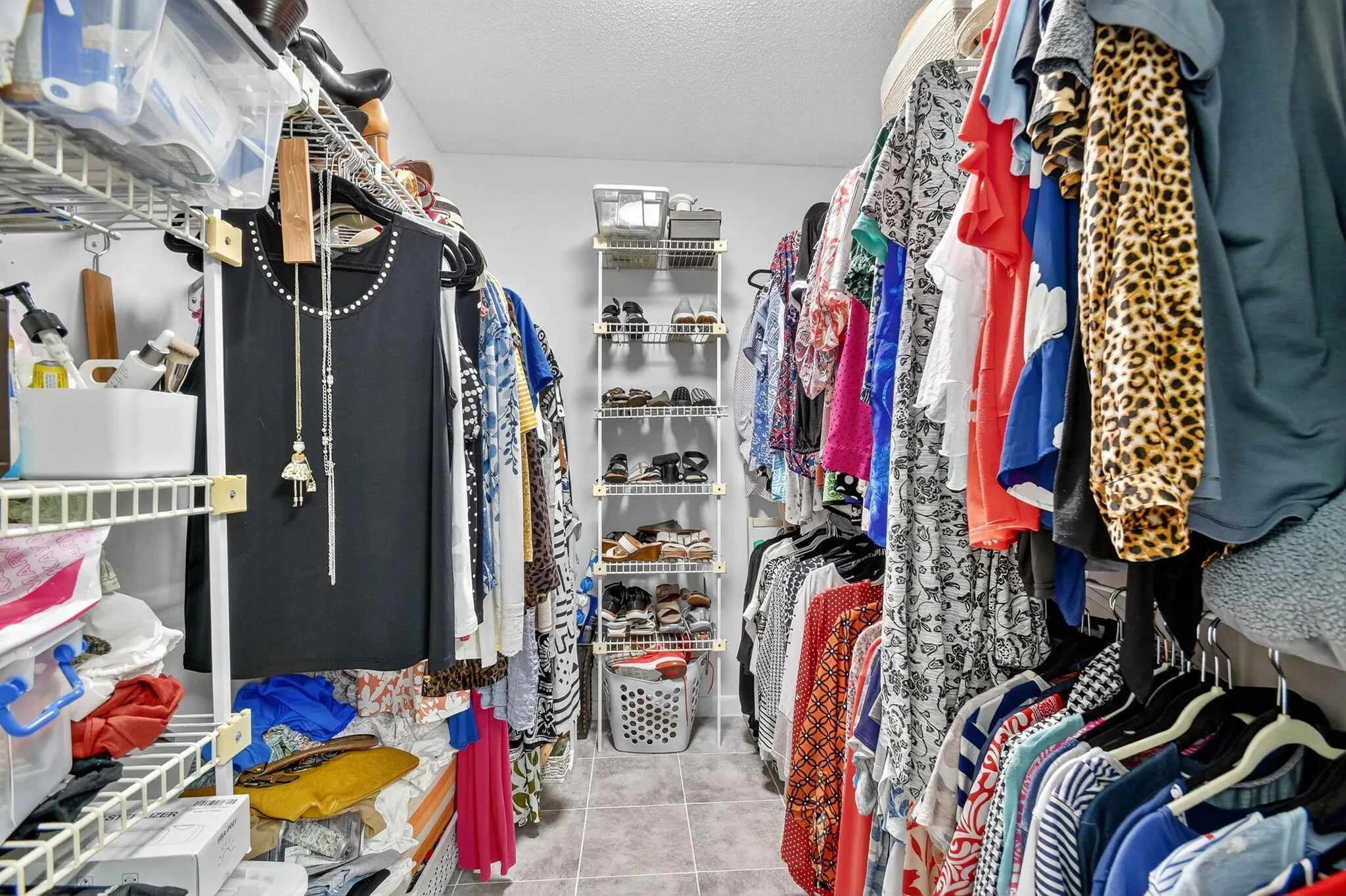 6750 Versailles Court