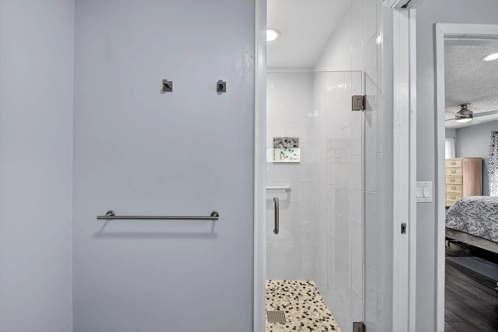 6750 Versailles Court