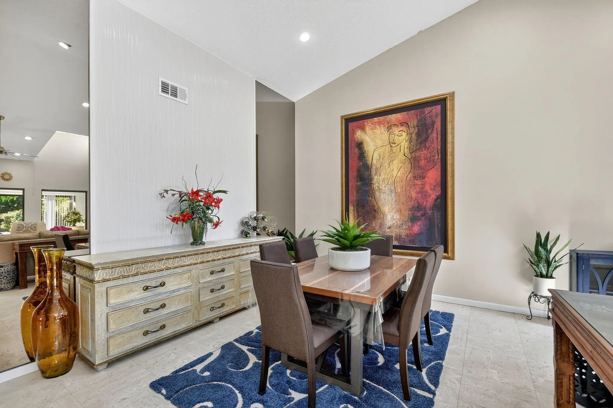 6750 Versailles Court