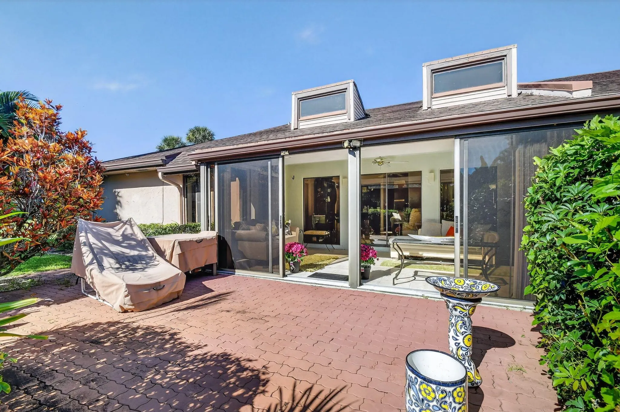 6750 Versailles Court