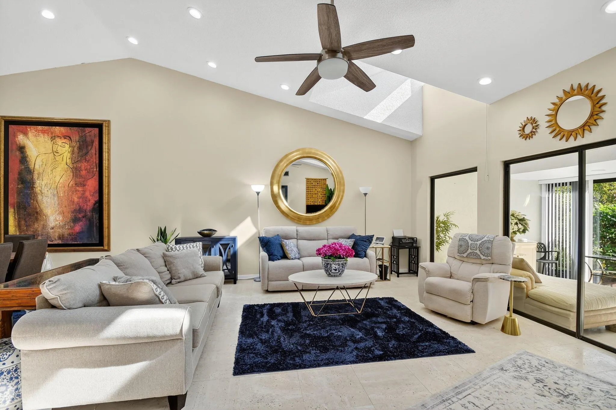 6750 Versailles Court