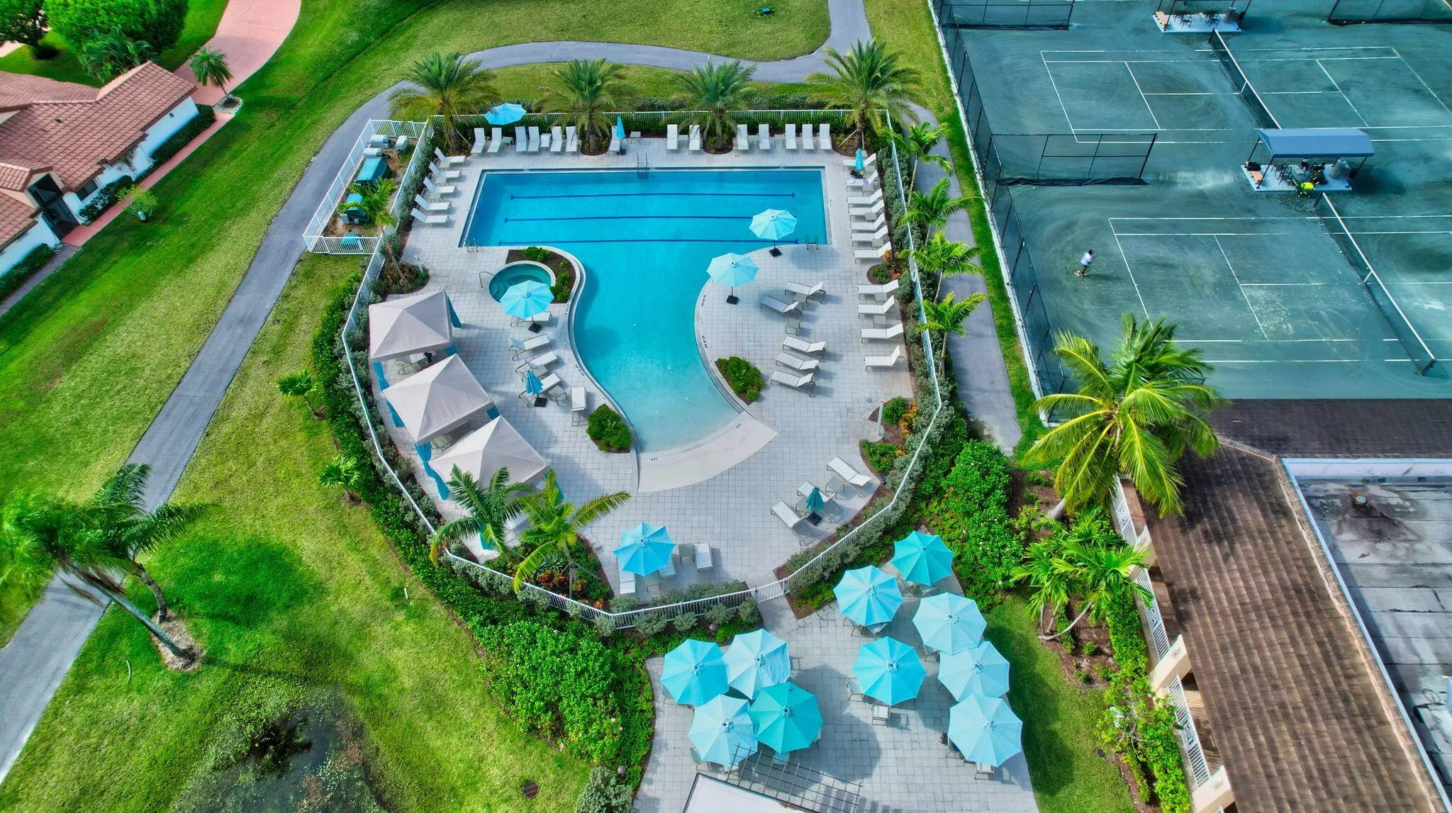 6750 Versailles Court