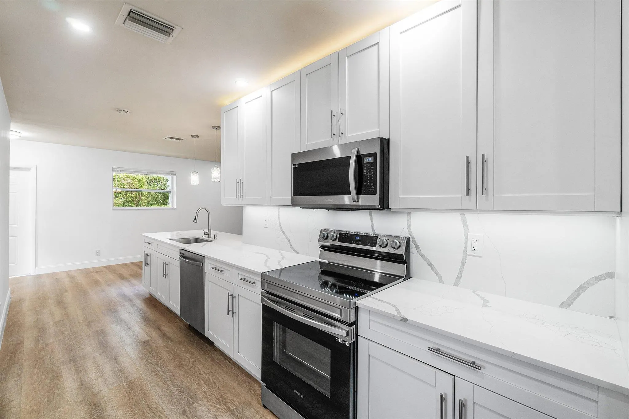 434 SW 9th Street, #A