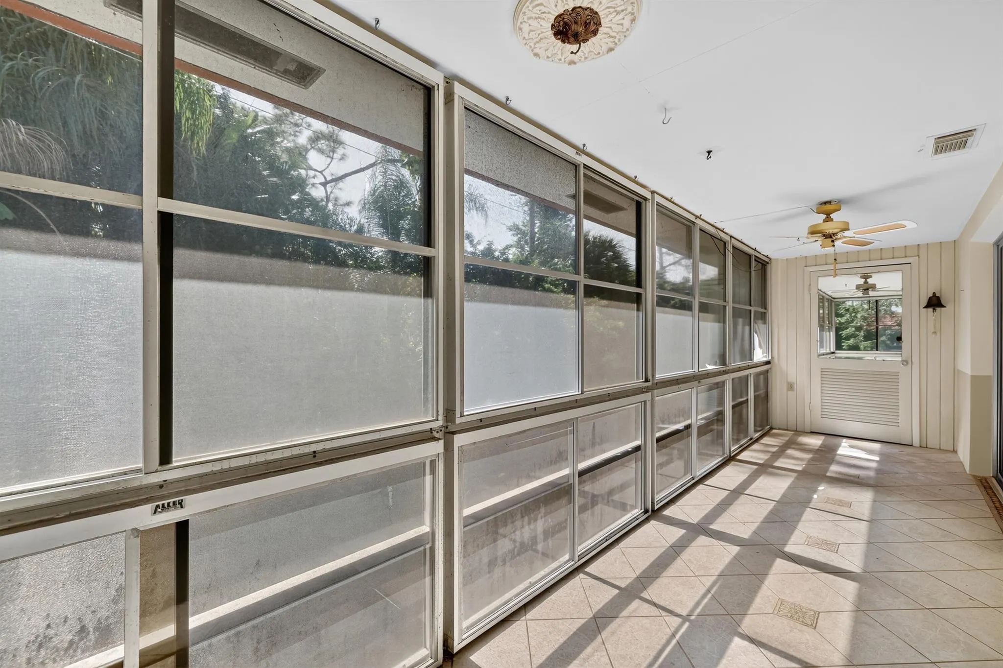 2600 SE Ocean Boulevard, #L-15