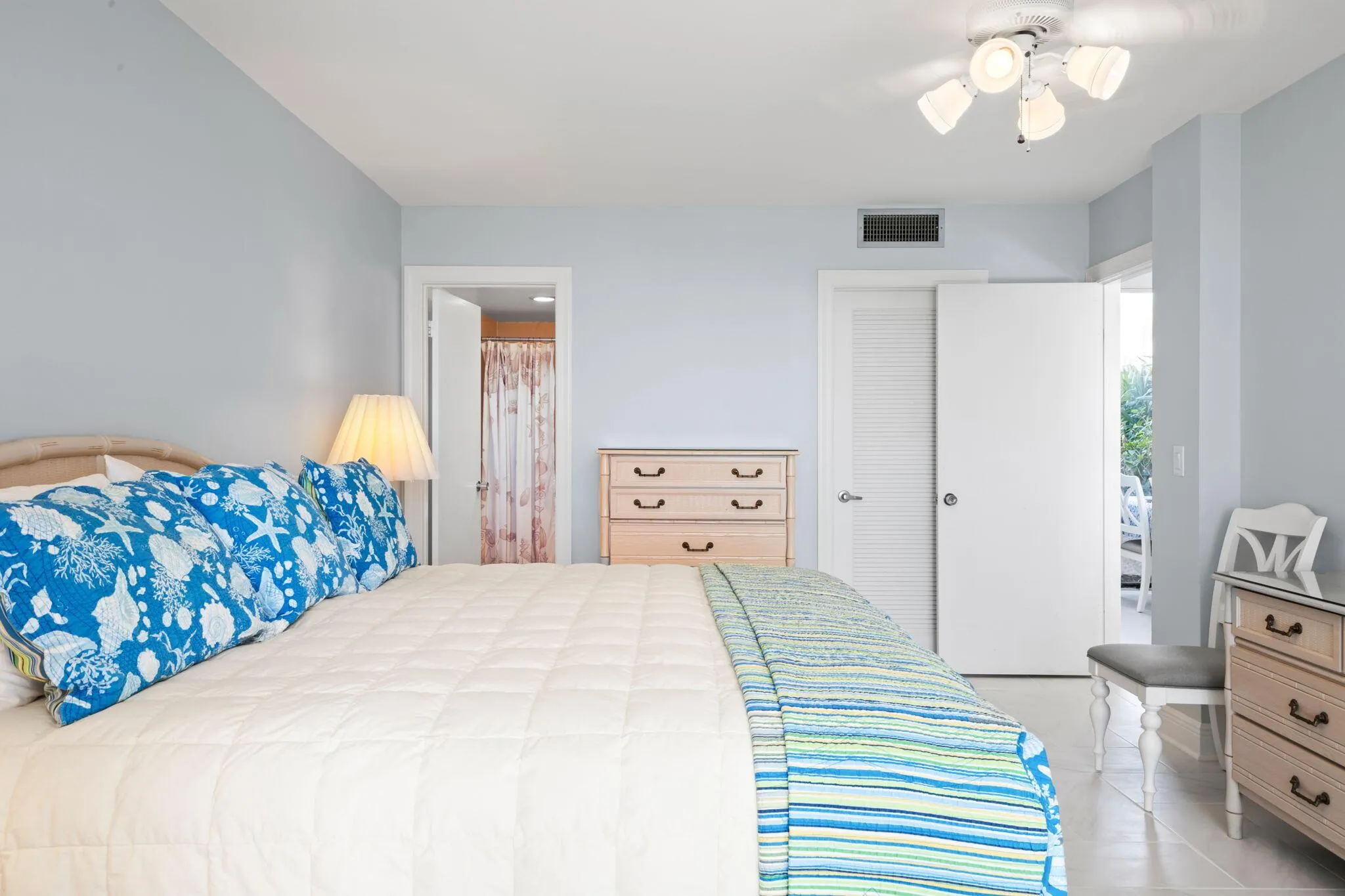 3472 NE Causeway Boulevard, #104