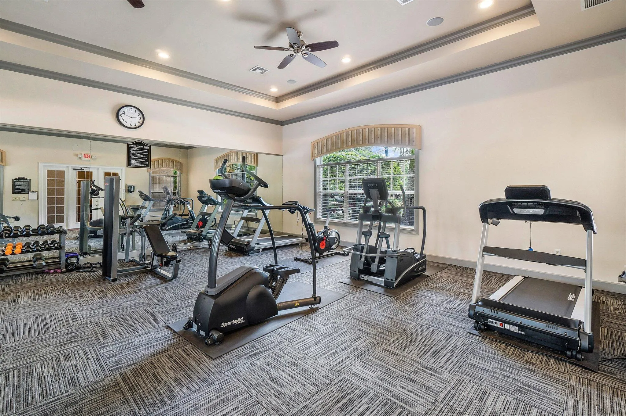 8211 Myrtlewood Circle W