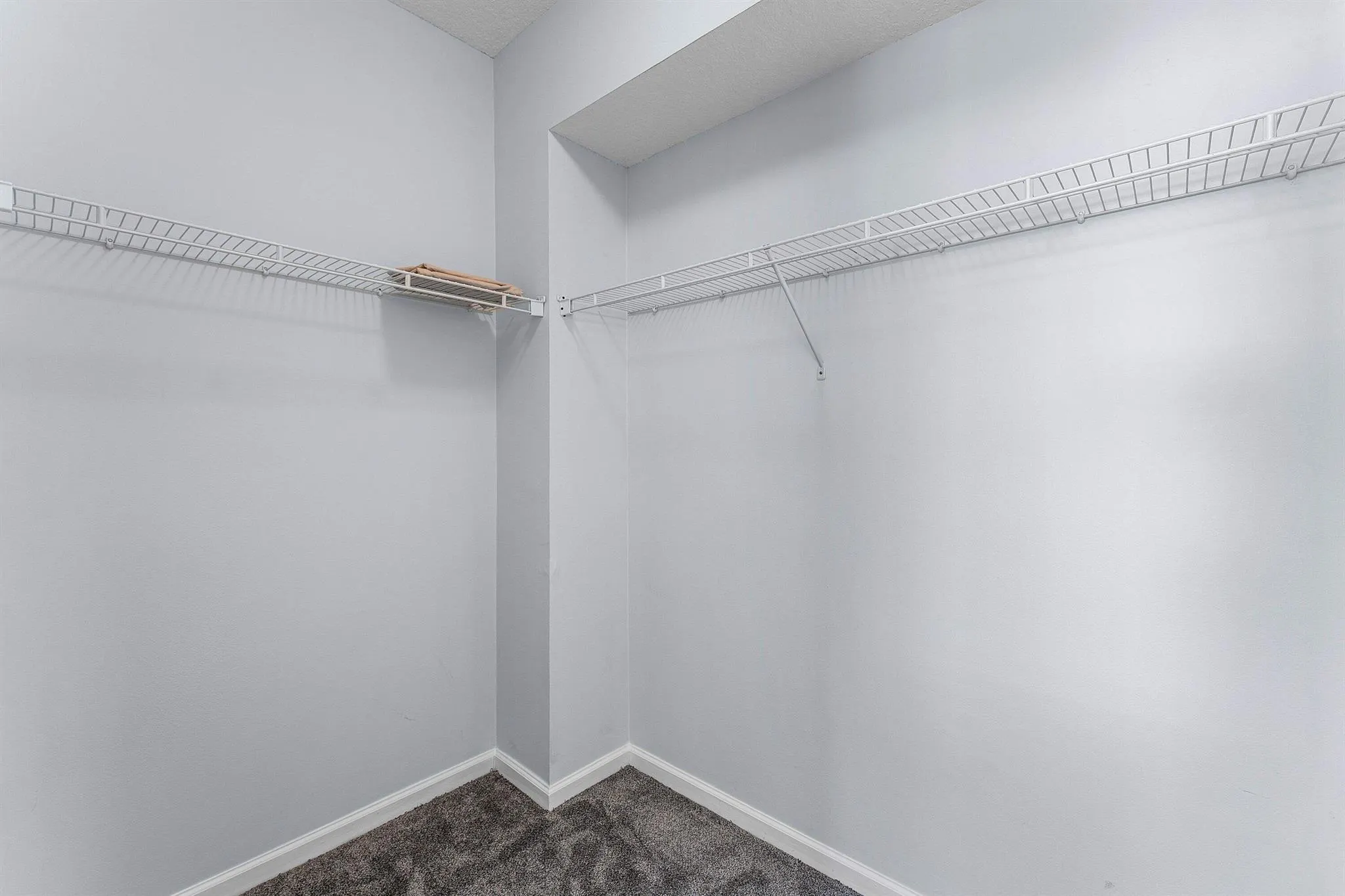 8211 Myrtlewood Circle W