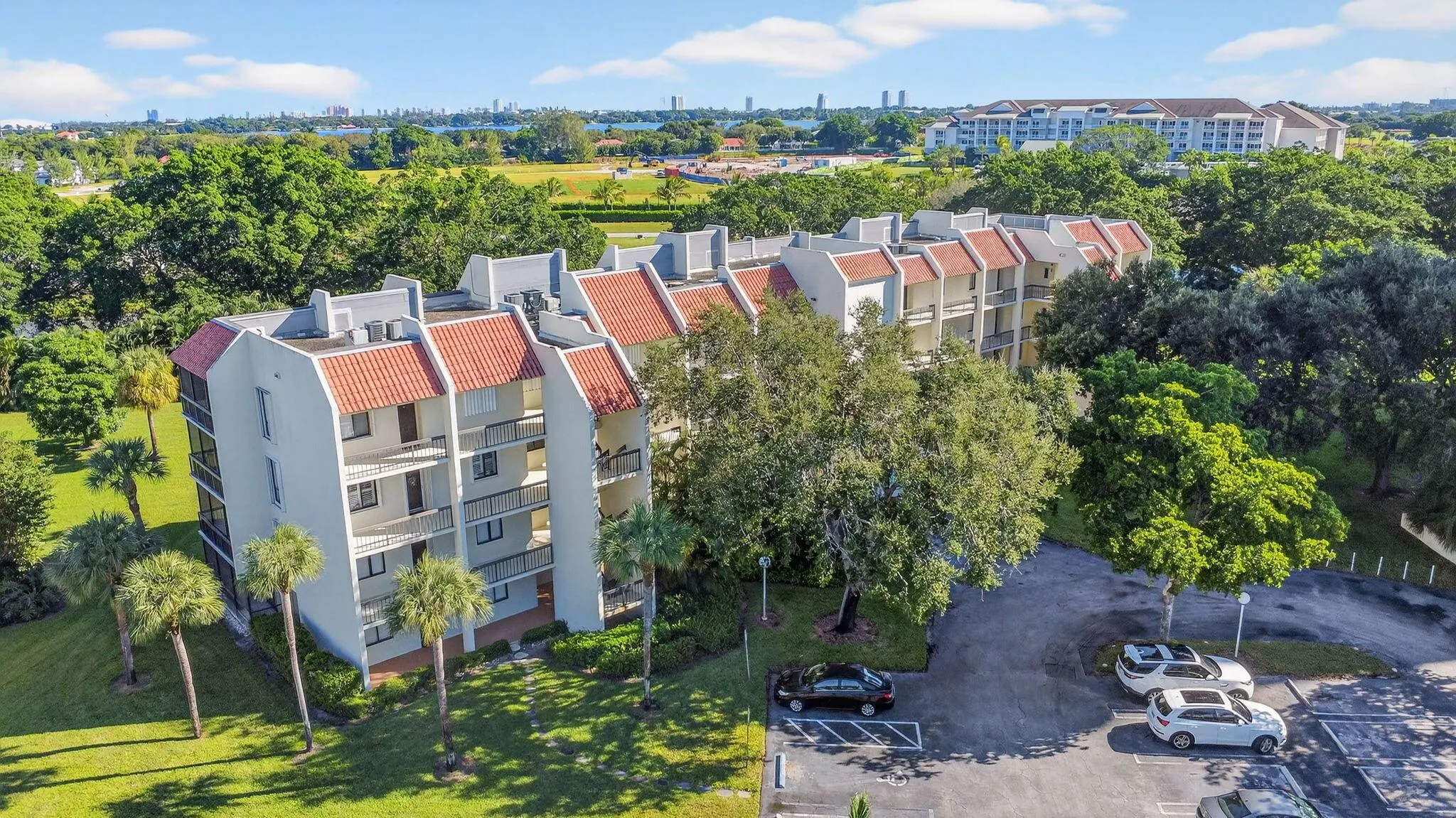 2500 Presidential Way, #302