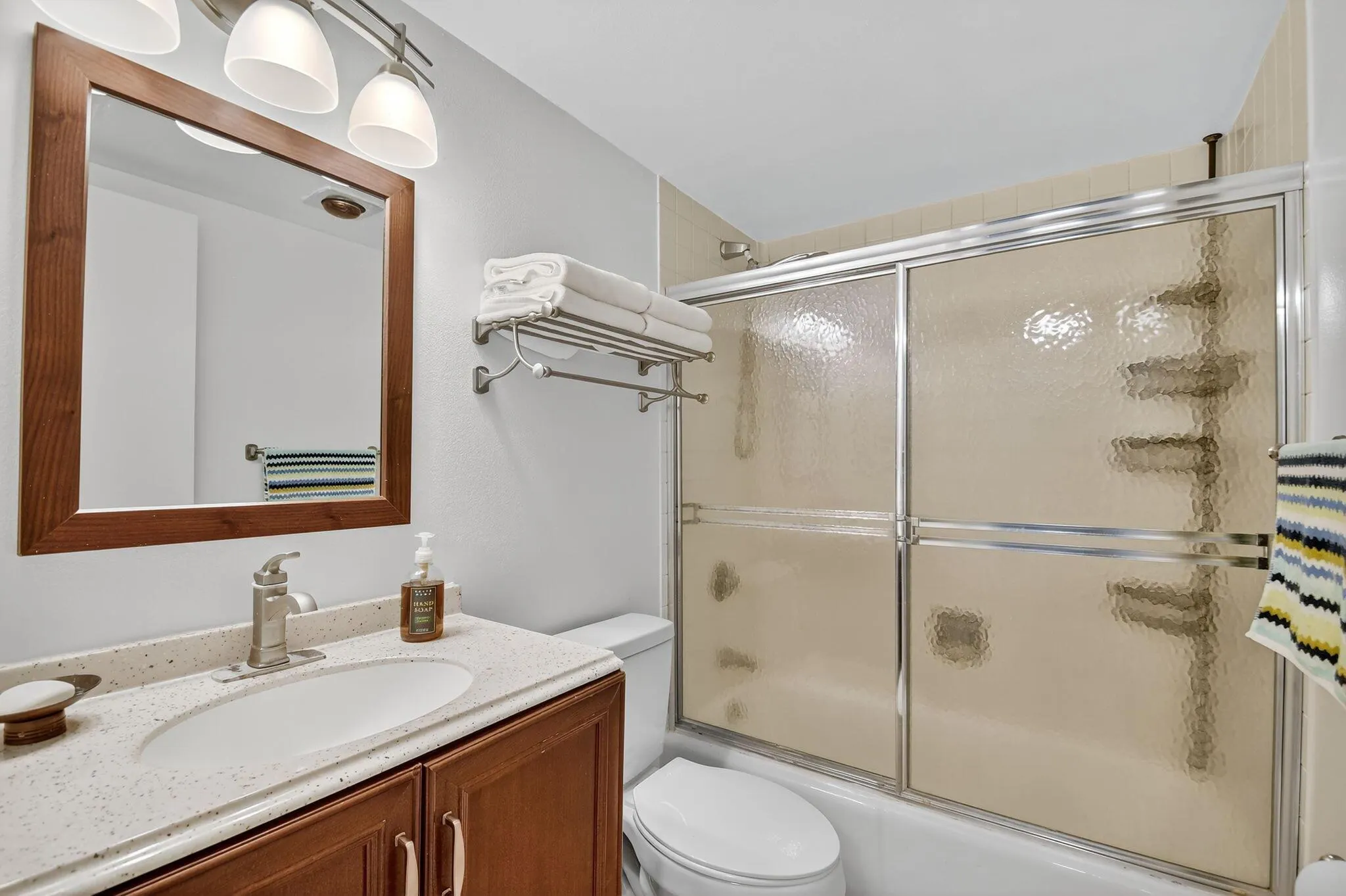 2500 Presidential Way, #302