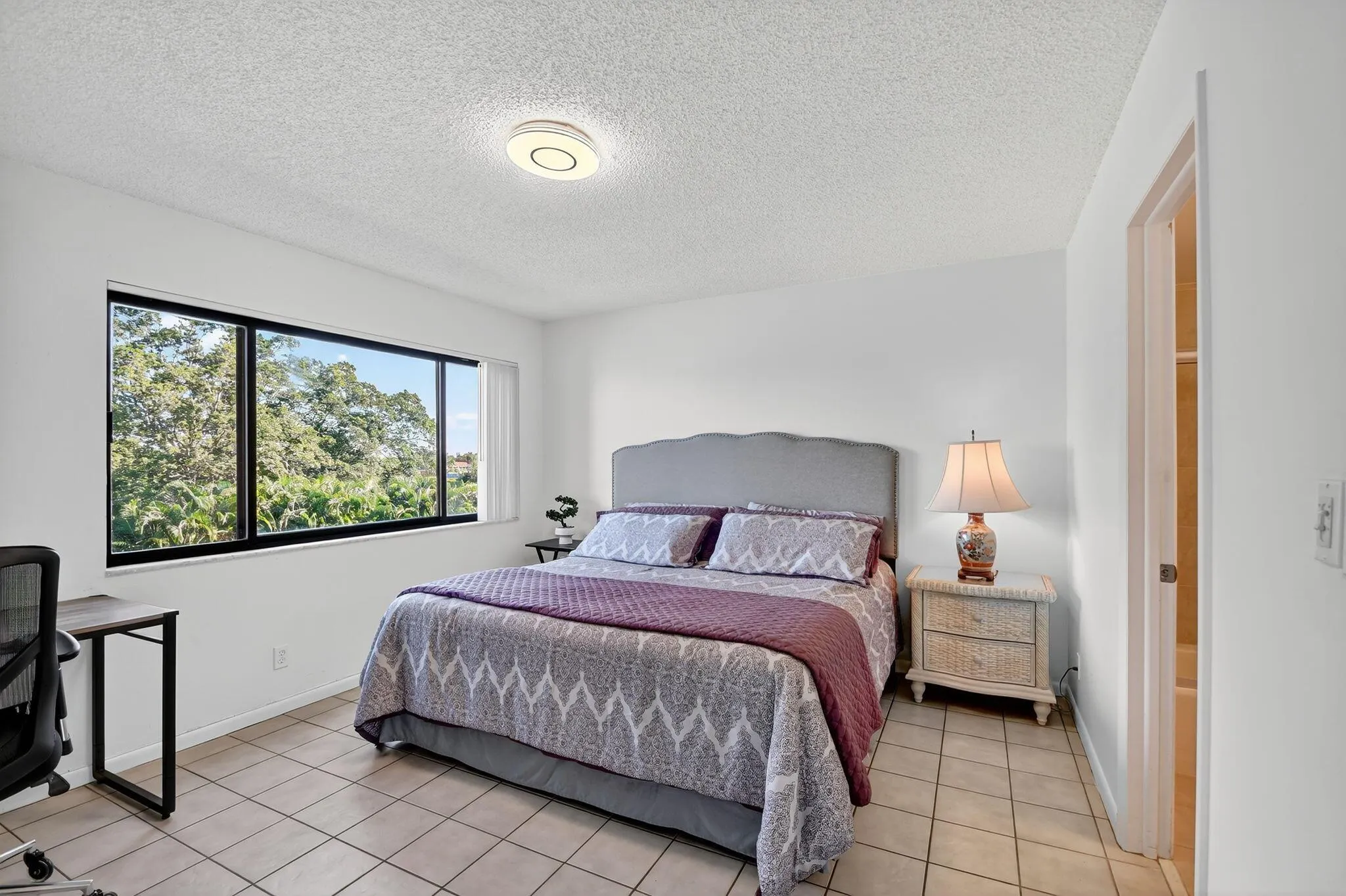 2500 Presidential Way, #302