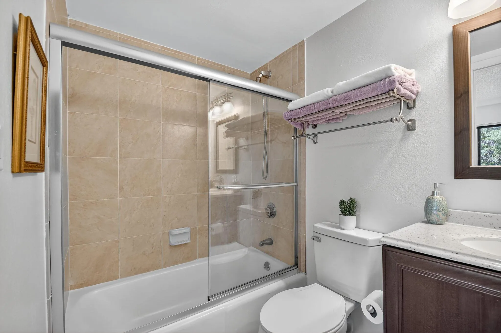 2500 Presidential Way, #302