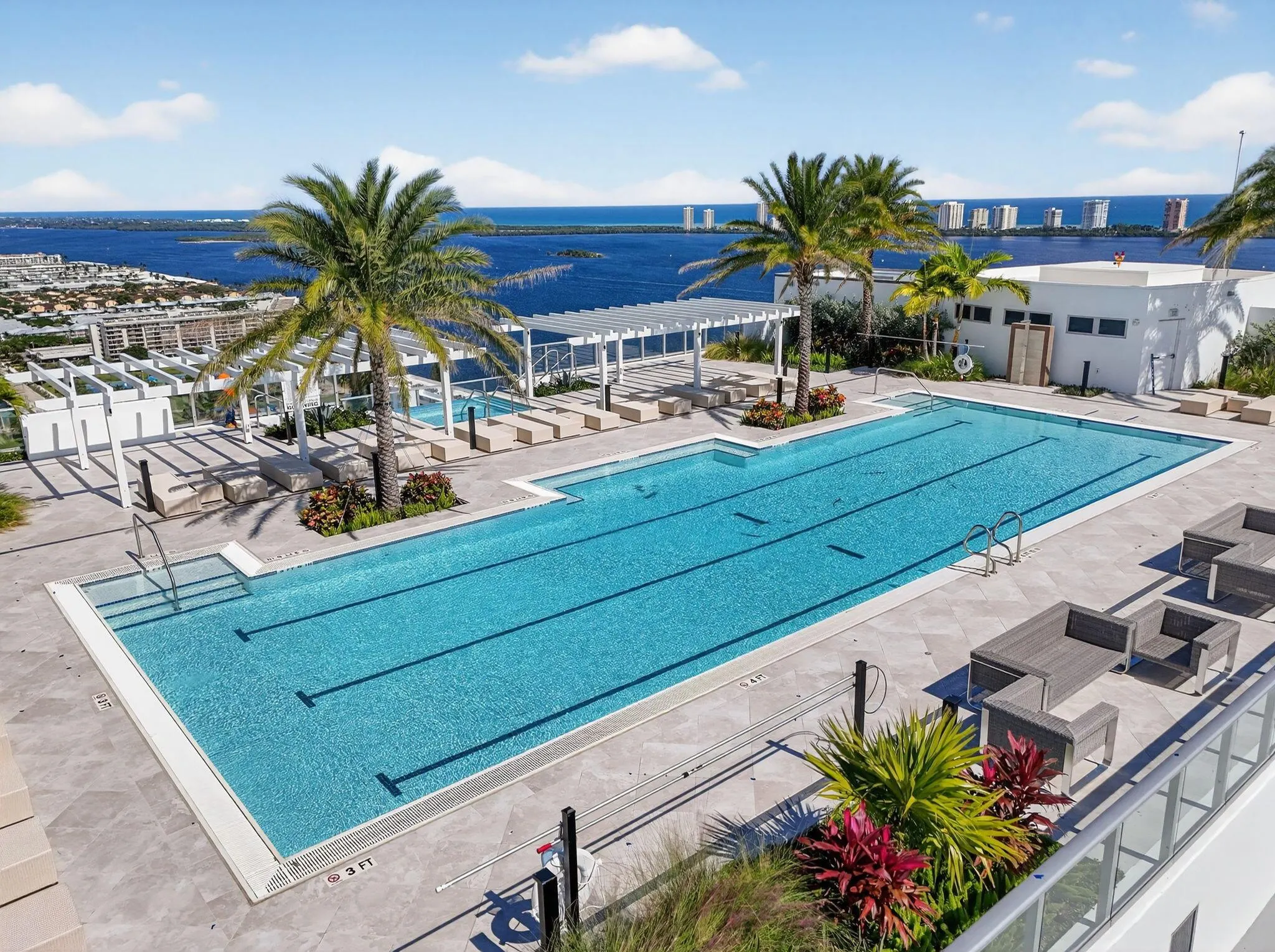 220 Lake Shore Drive, #1906