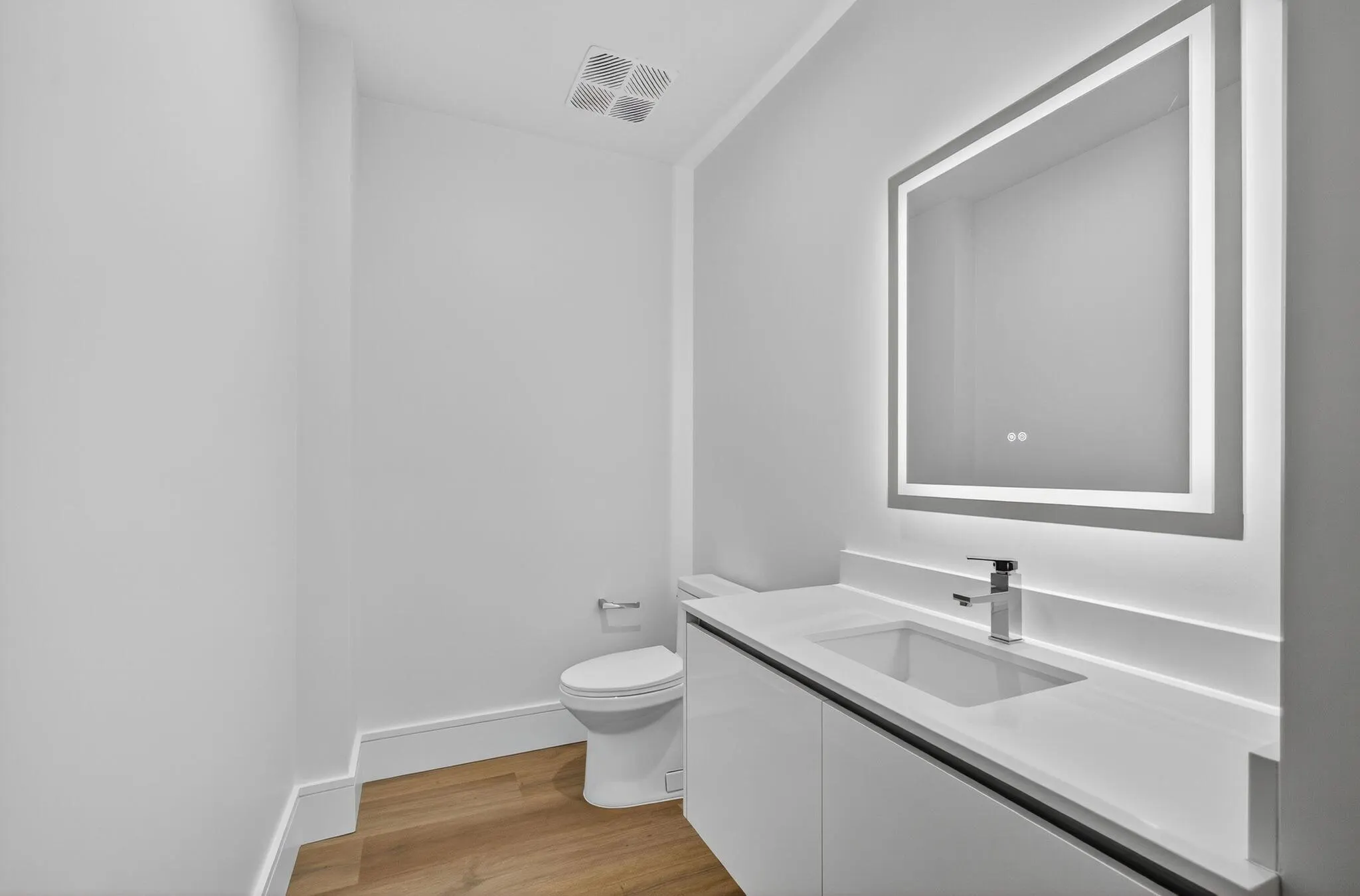 220 Lake Shore Drive, #1906