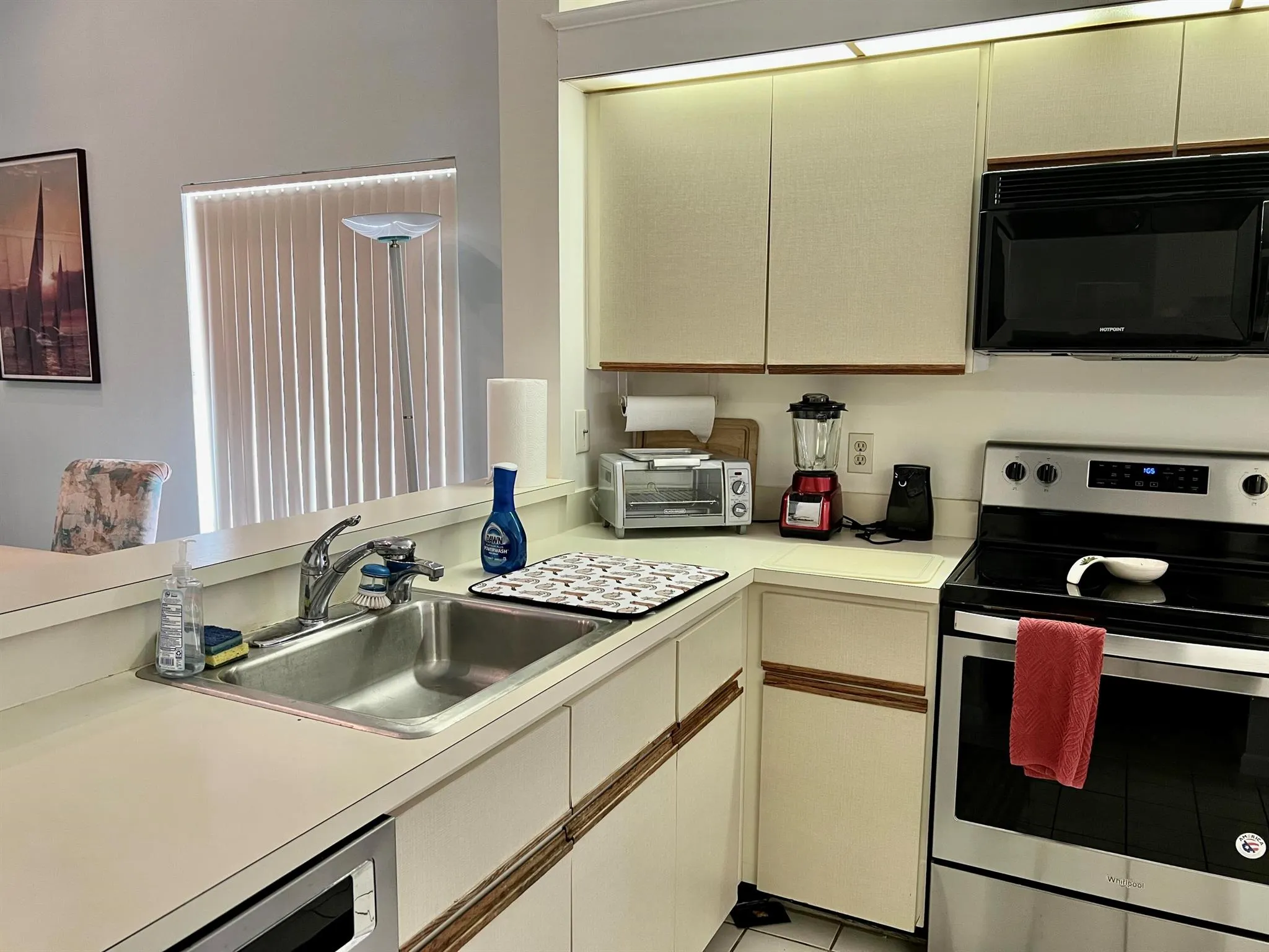 10678 Ocean Palm Way, #202