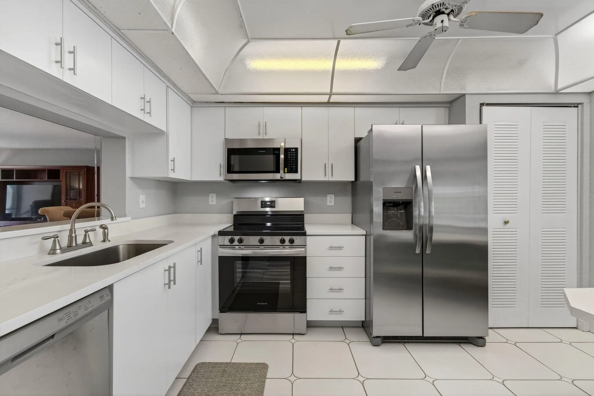 7340 Amberly Lane, #101