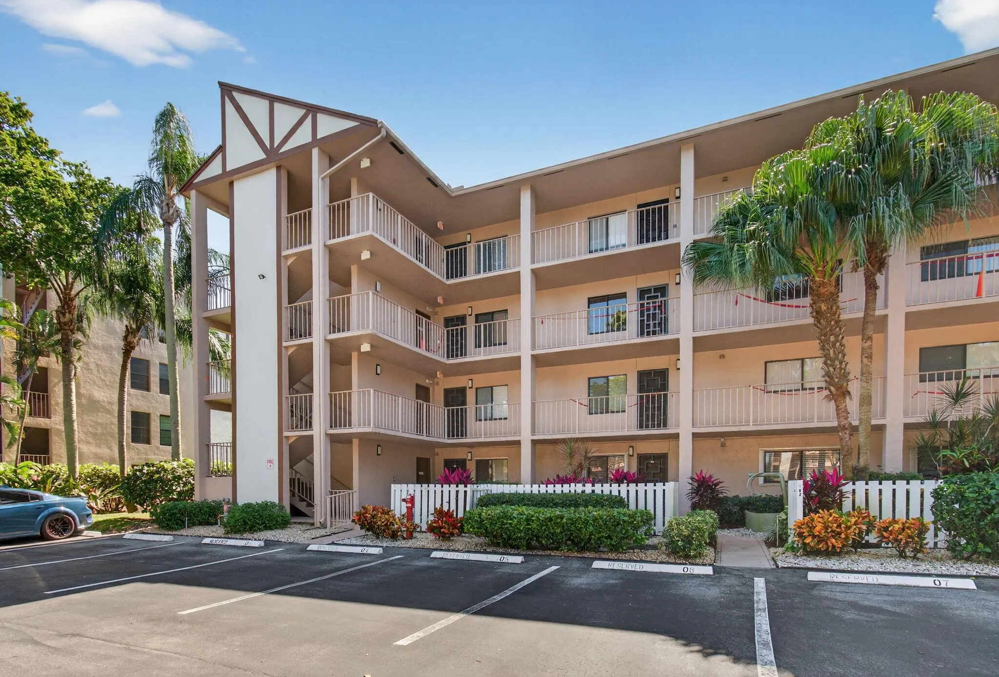 7340 Amberly Lane, #101