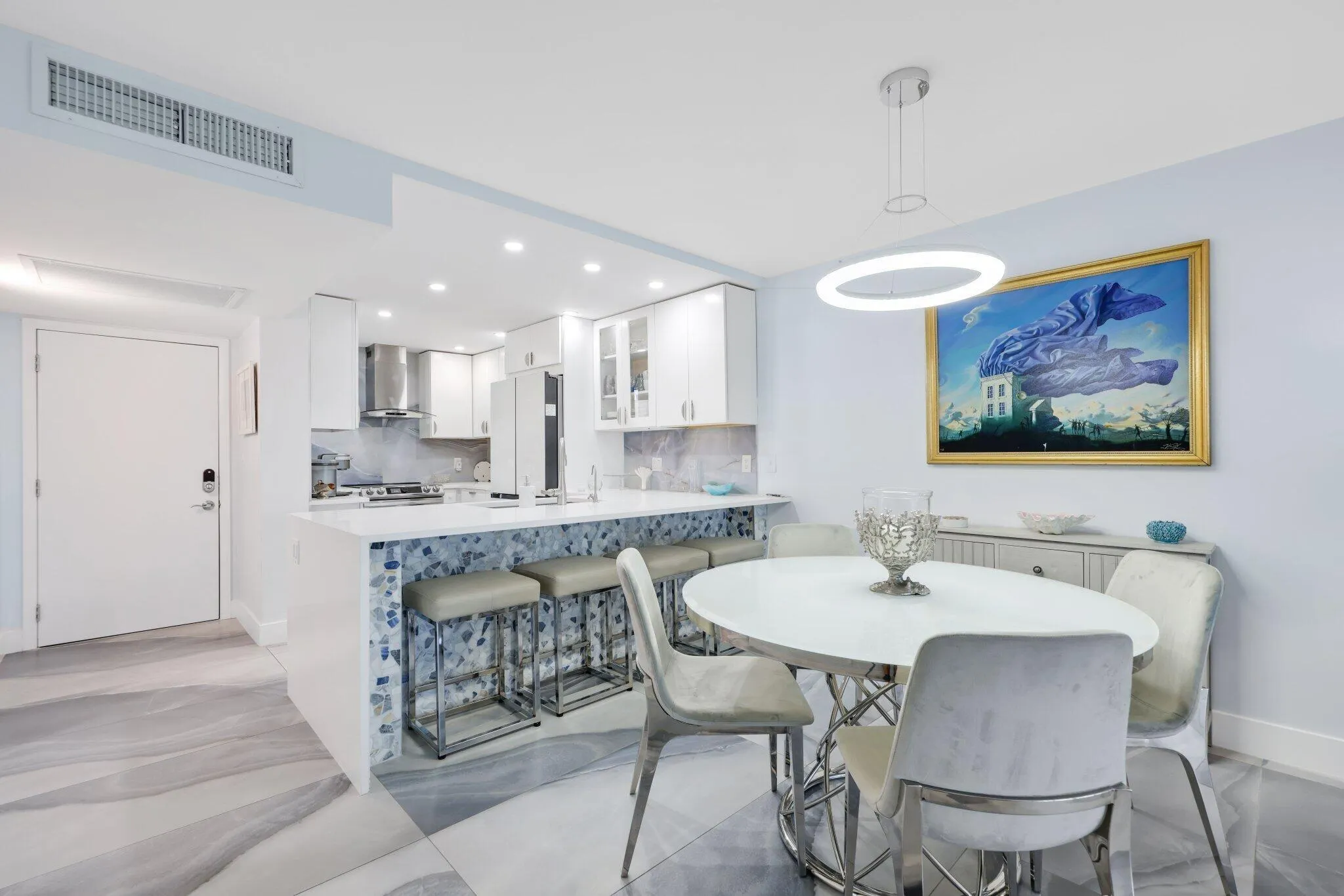 12 Royal Palm Way, #Unit 605