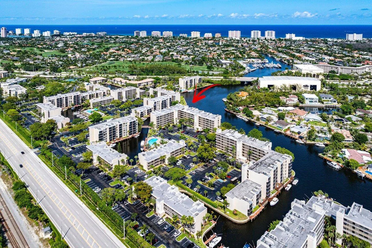 12 Royal Palm Way, #Unit 605