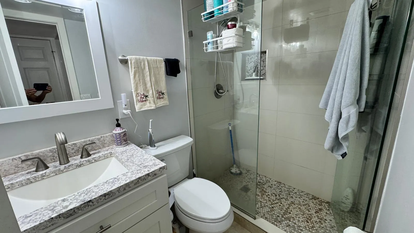 4502 N Federal Highway, #123-C