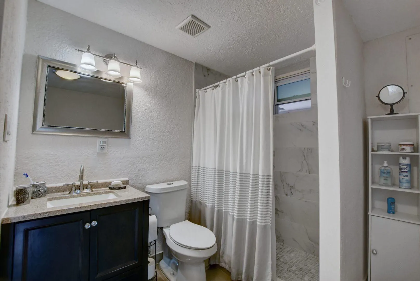 1371 Woodcrest Road, #B