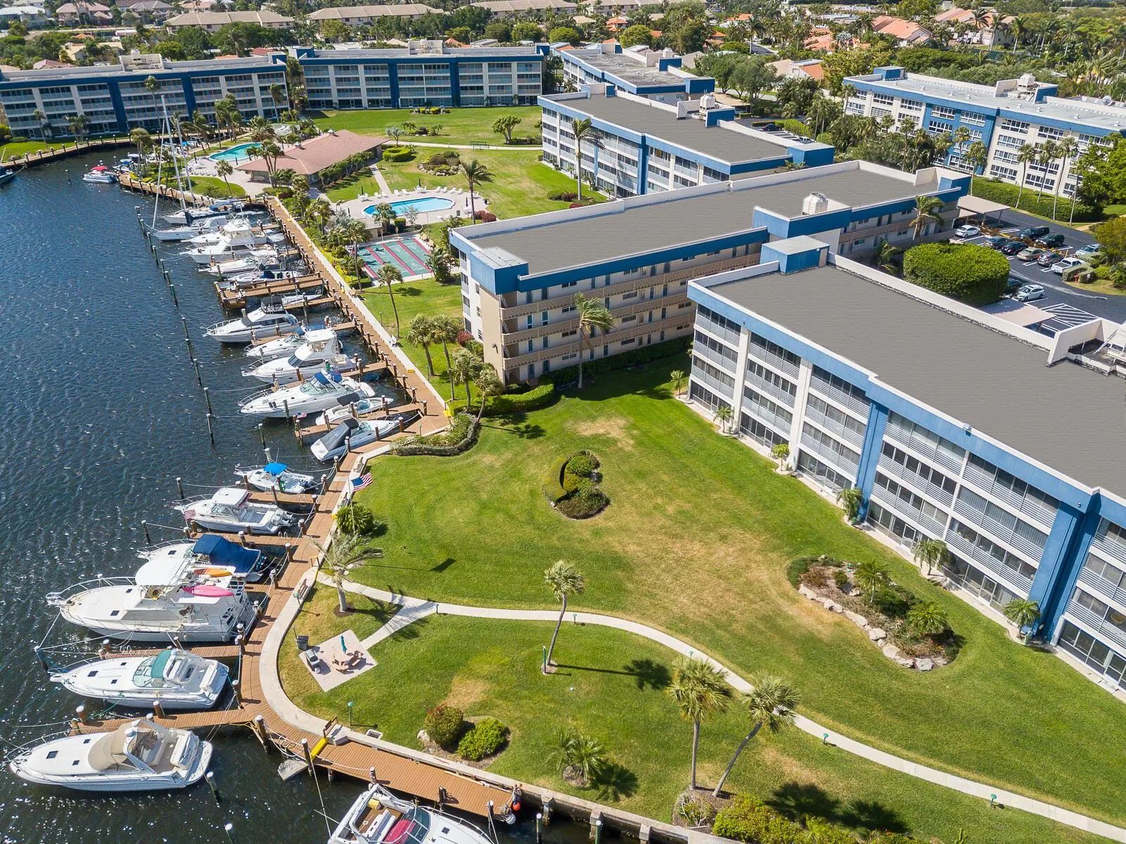 3351 Spanish Trail, #115