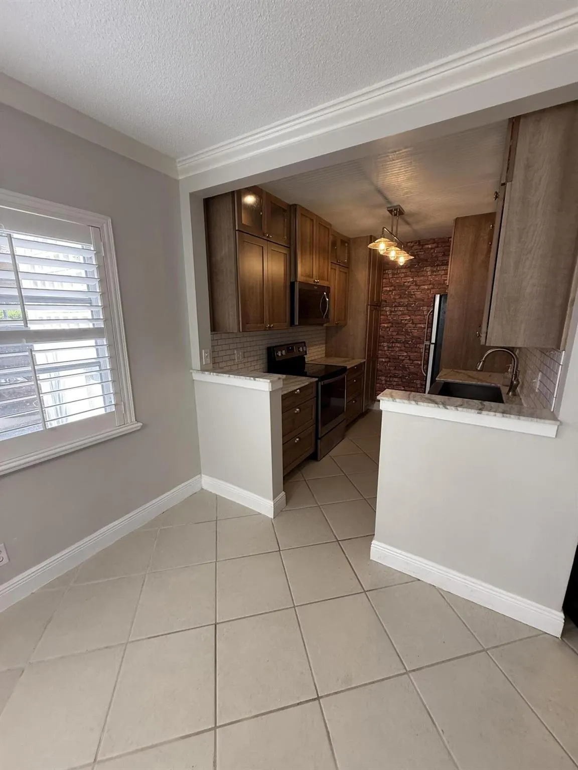 3351 Spanish Trail, #115