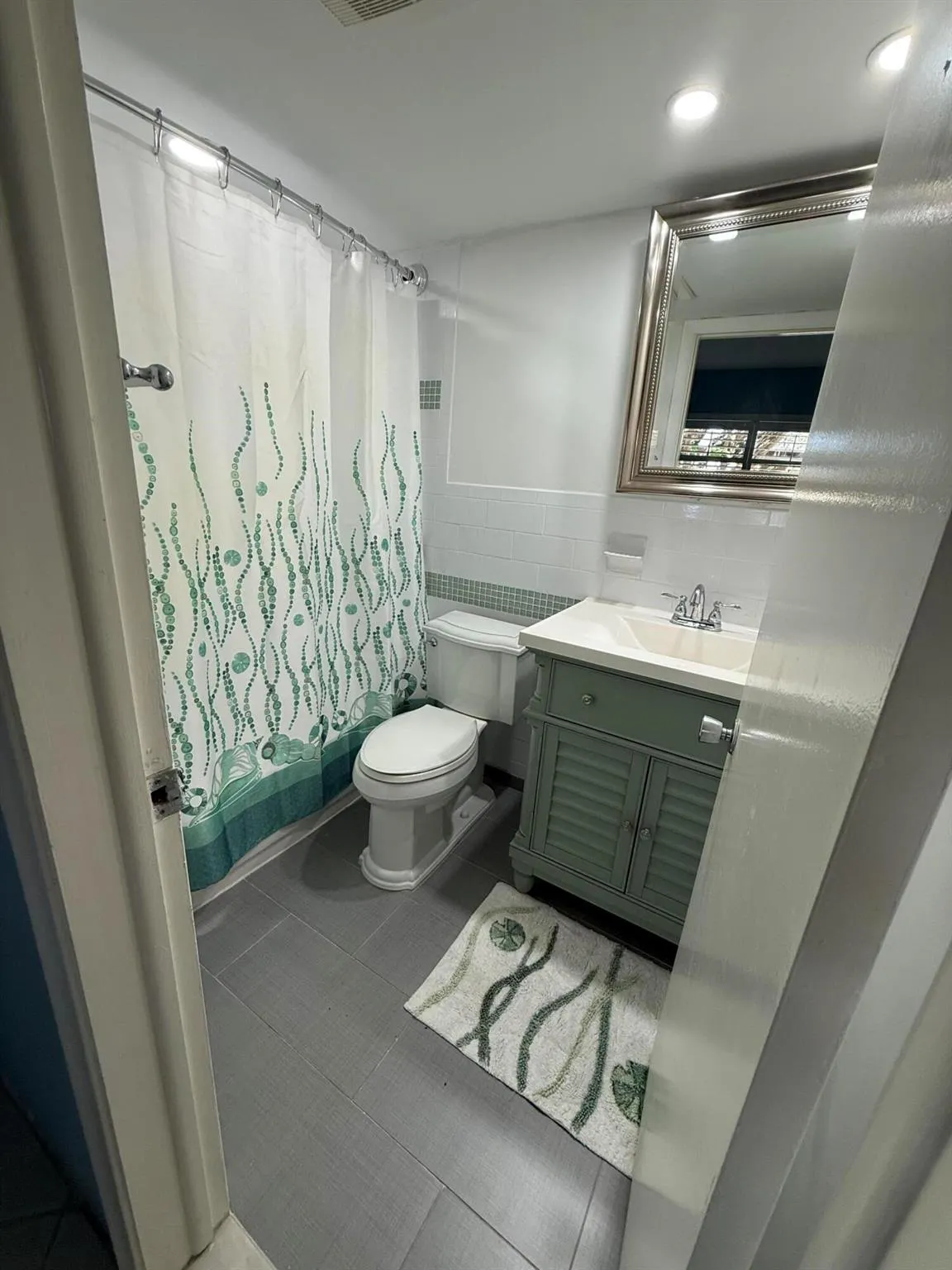 3351 Spanish Trail, #115