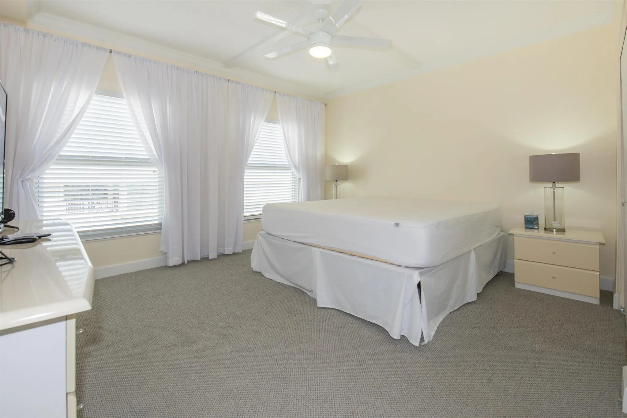 3230 S Ocean Boulevard, #D511