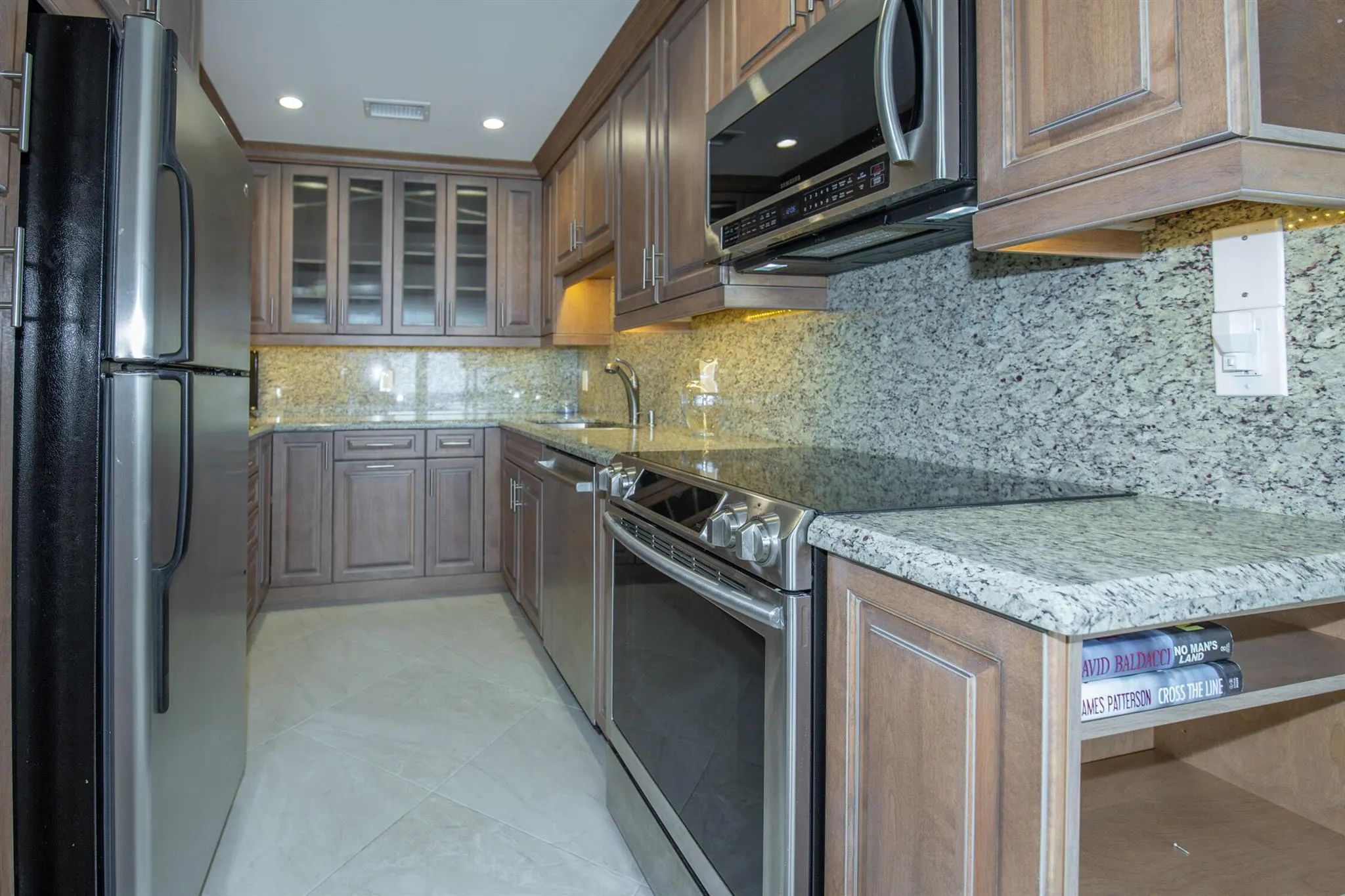 3230 S Ocean Boulevard, #D511